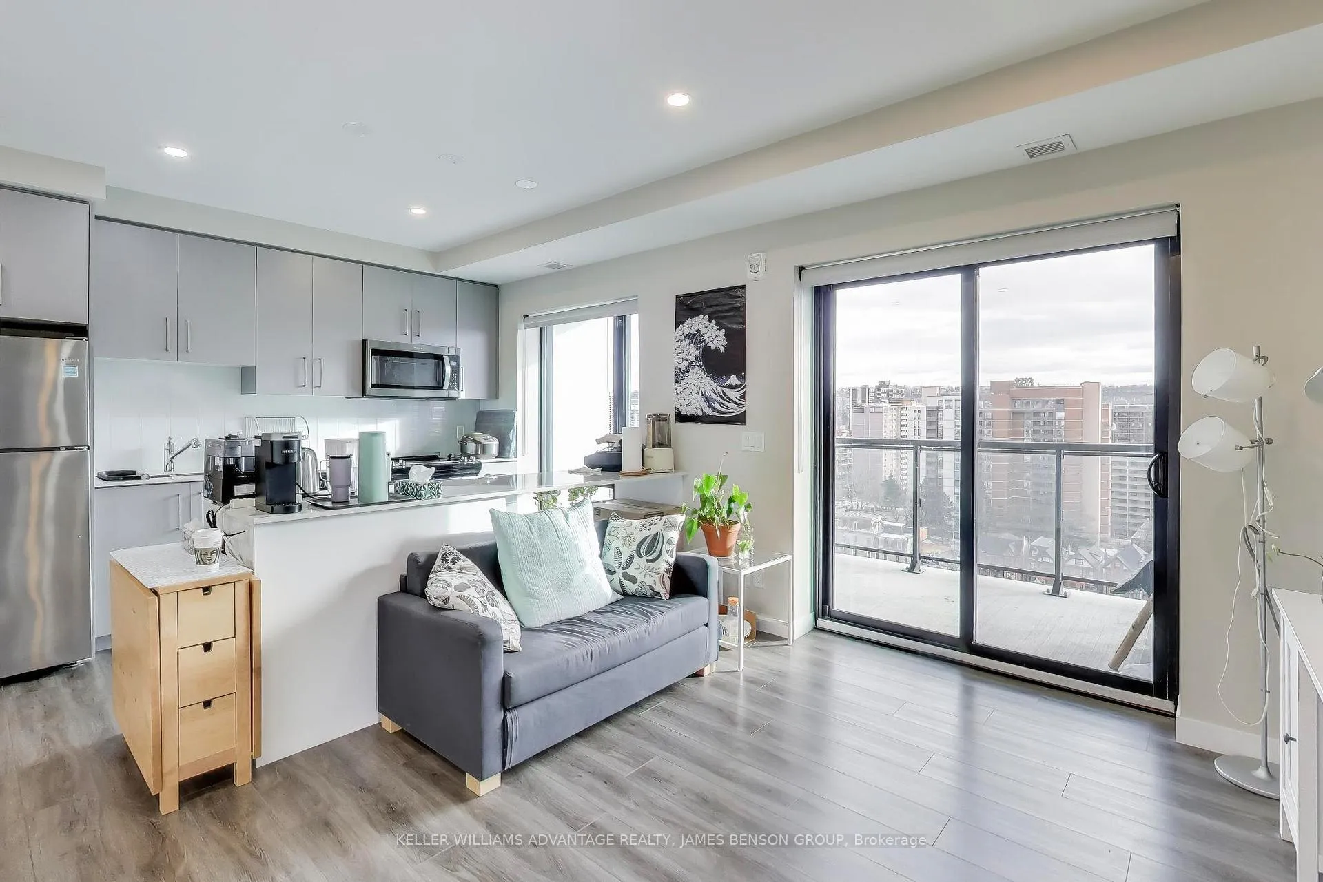 Photo 5 of Unit 1402, 15 Queen Street S, Hamilton, Central — HOMEH