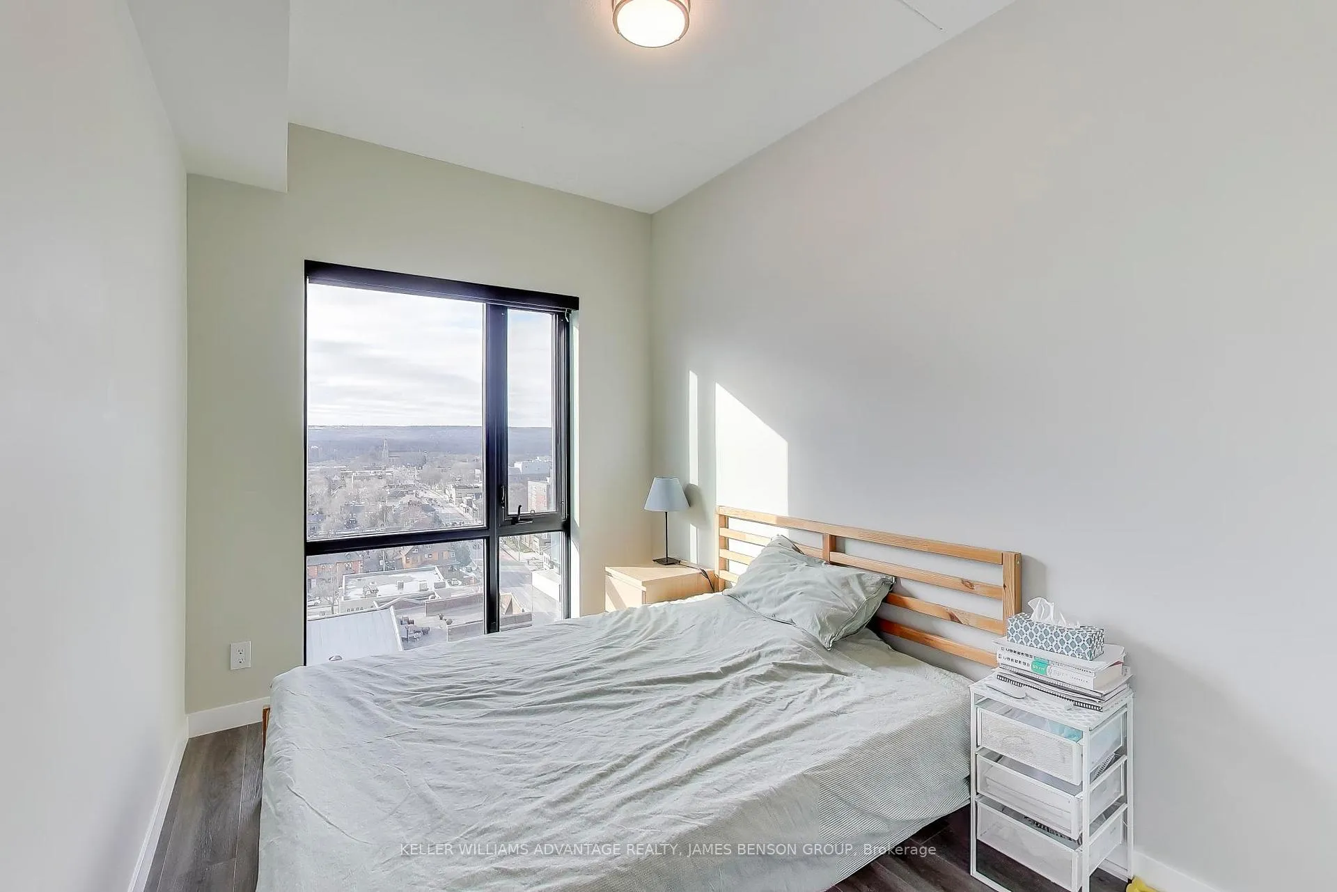 Photo 17 of Unit 1402, 15 Queen Street S, Hamilton, Central — HOMEH