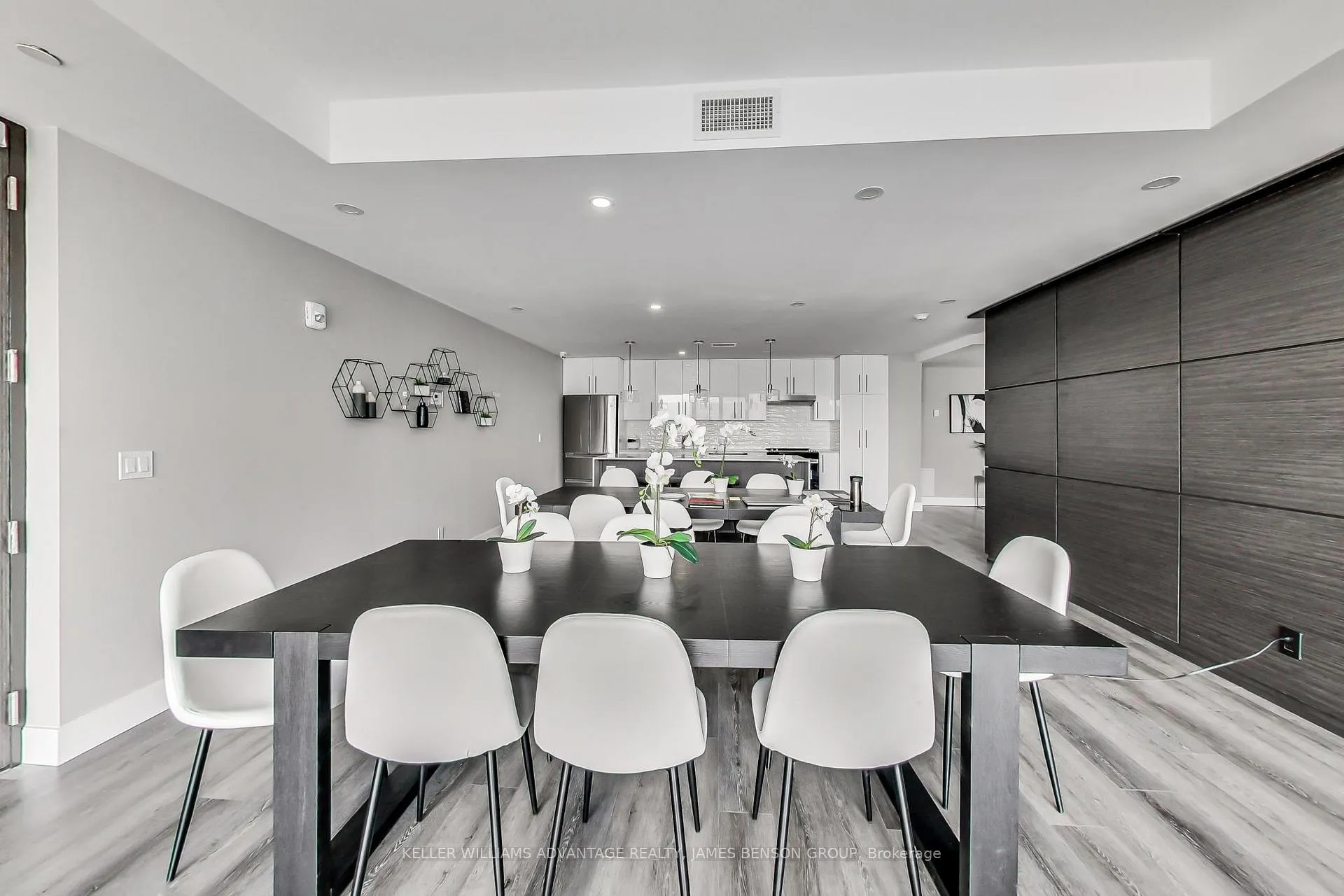 Photo 27 of Unit 1402, 15 Queen Street S, Hamilton, Central — HOMEH
