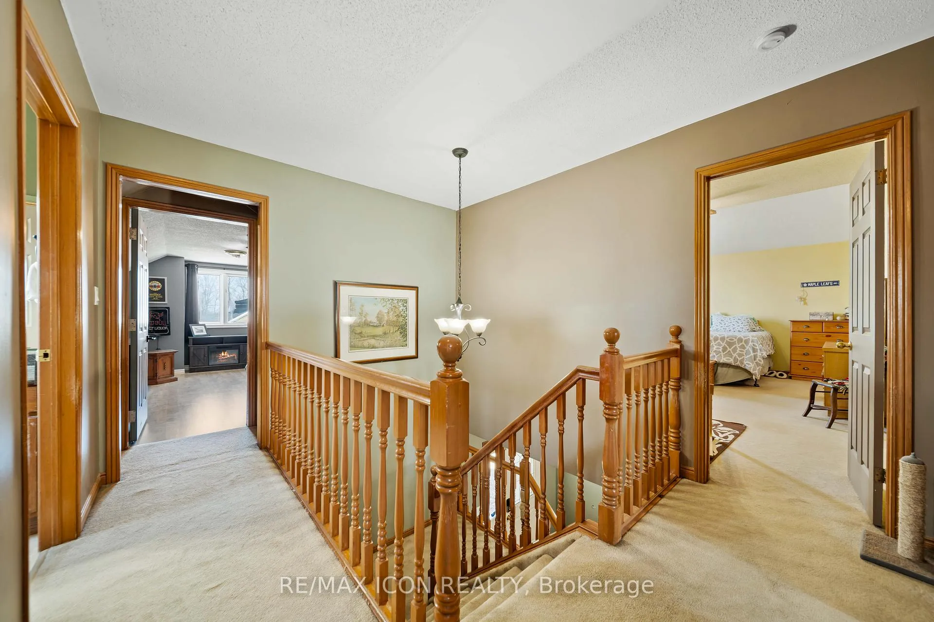 Photo 14 of 227 William Street E, North Middlesex, Parkhill — HOMEH