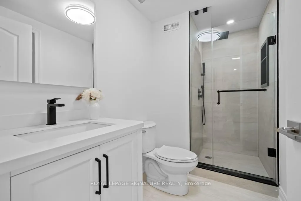 Photo 17 of 227 Thoms Crescent, Newmarket, Central Newmarket — HOMEH