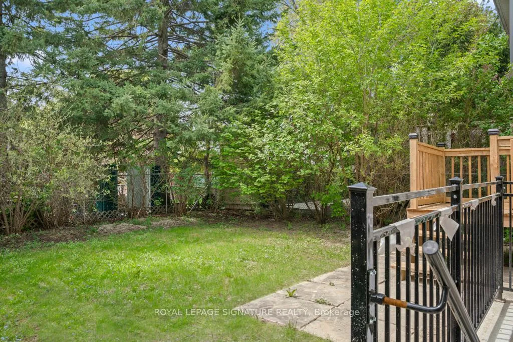 Photo 30 of 227 Thoms Crescent, Newmarket, Central Newmarket — HOMEH