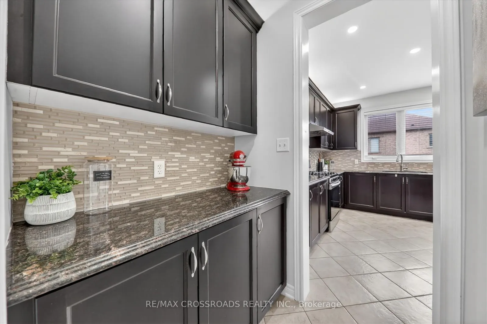 Photo 16 of 10 Sedore Street, Markham, Greensborough — HOMEH