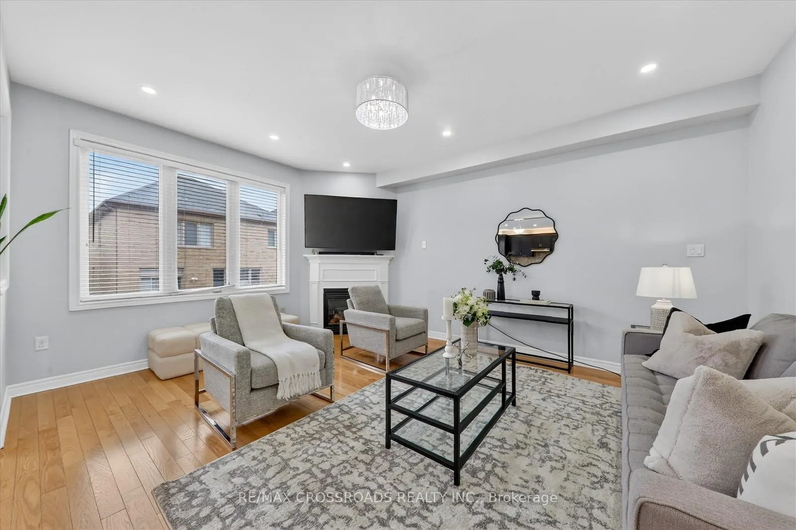 Photo 23 of 10 Sedore Street, Markham, Greensborough — HOMEH
