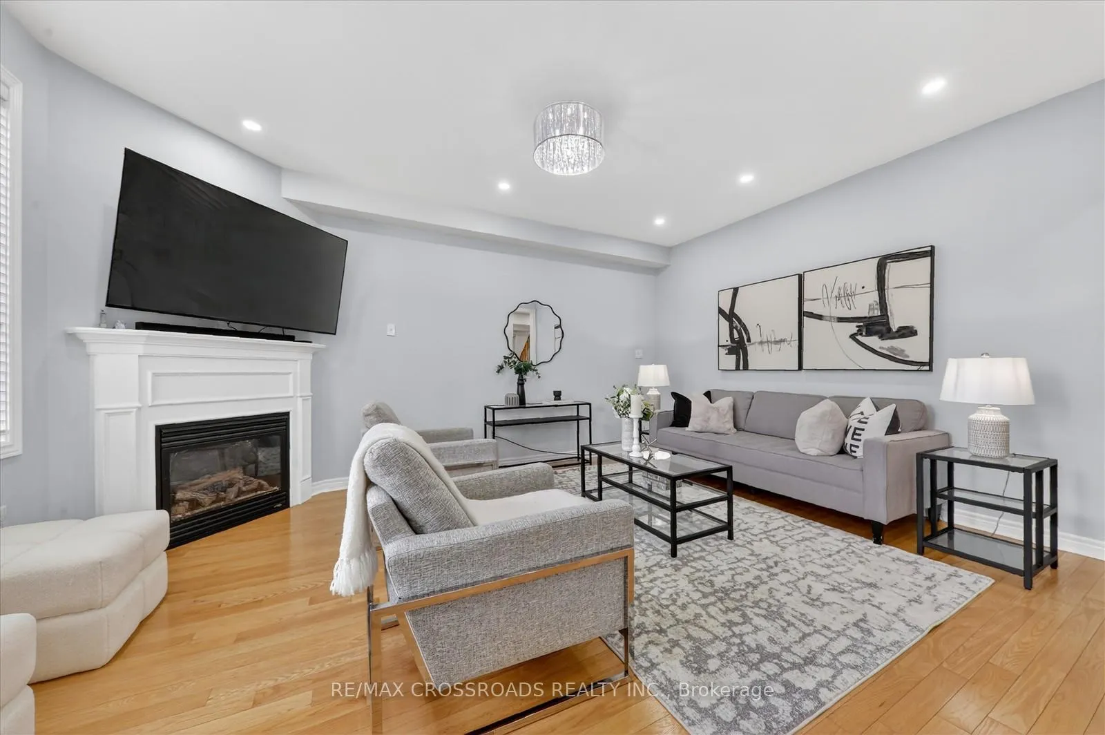 Photo 24 of 10 Sedore Street, Markham, Greensborough — HOMEH