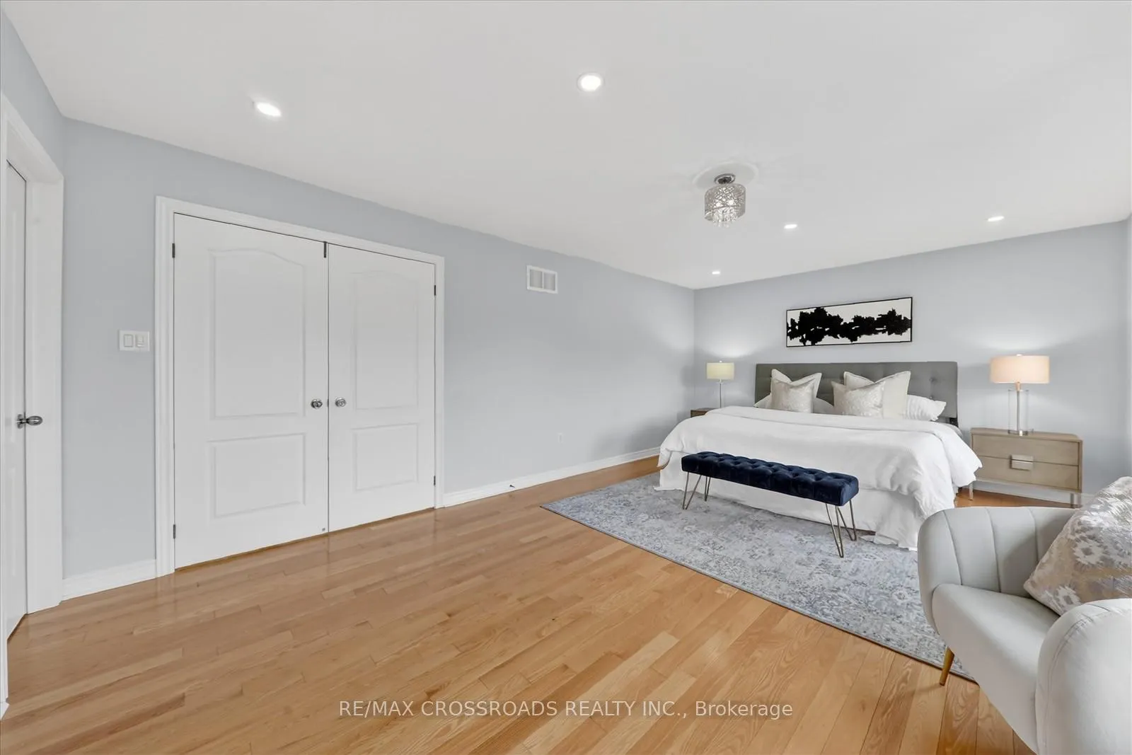 Photo 32 of 10 Sedore Street, Markham, Greensborough — HOMEH
