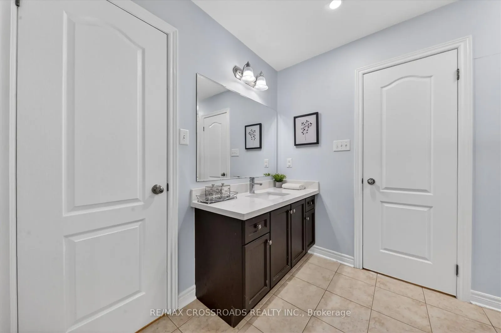 Photo 39 of 10 Sedore Street, Markham, Greensborough — HOMEH