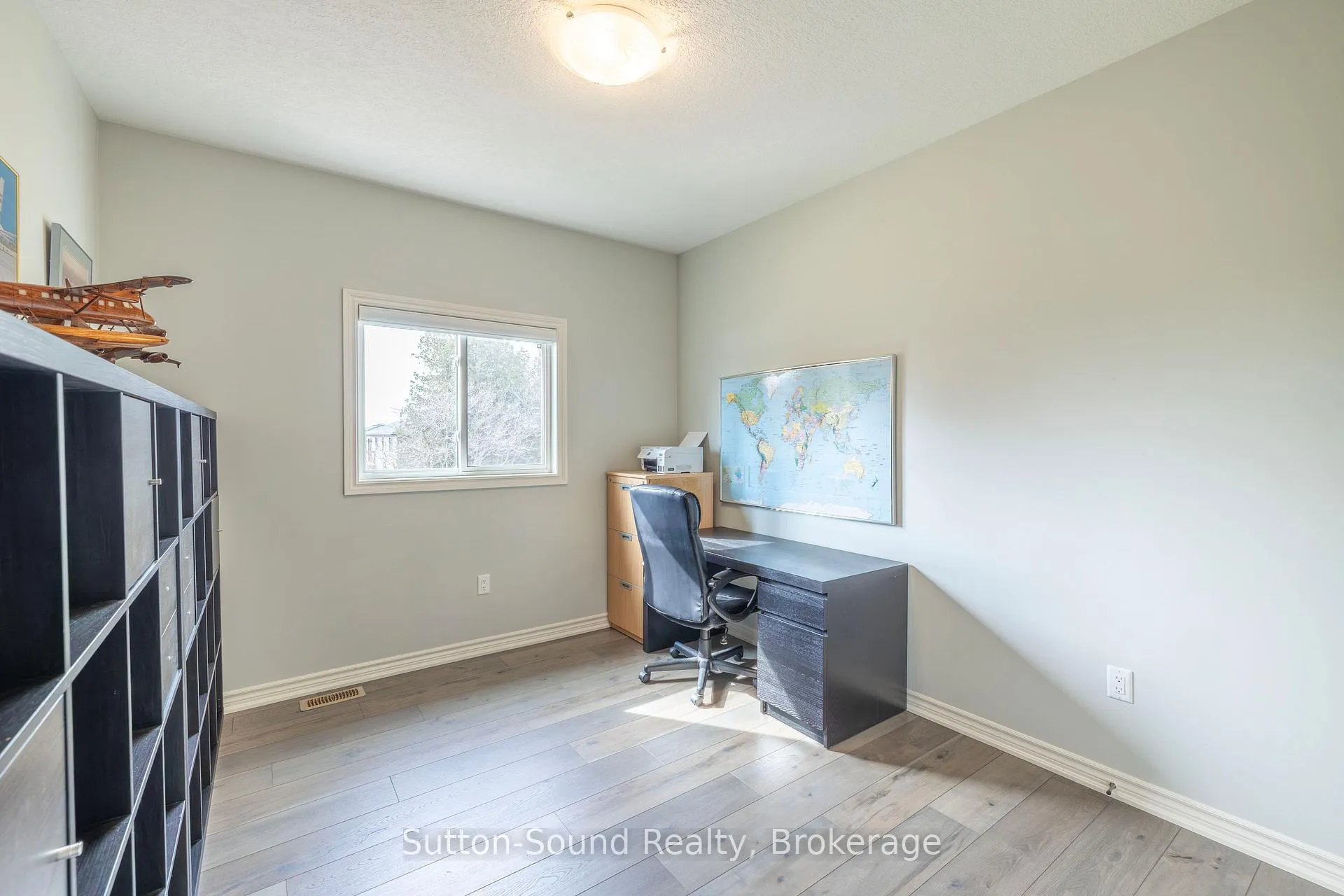 Photo 20 of 202 Meredith Way, Chatsworth — HOMEH