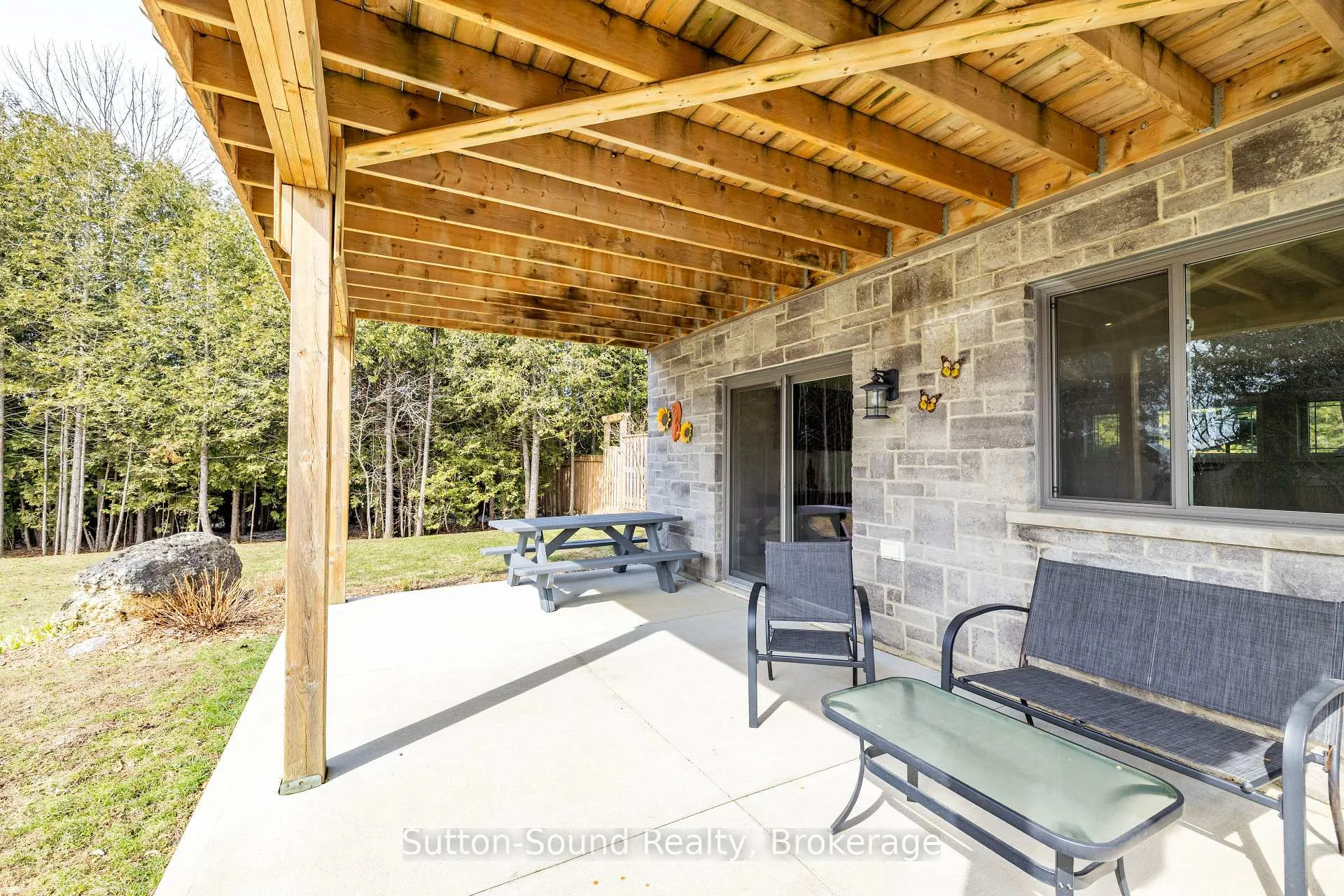 Photo 39 of 202 Meredith Way, Chatsworth — HOMEH