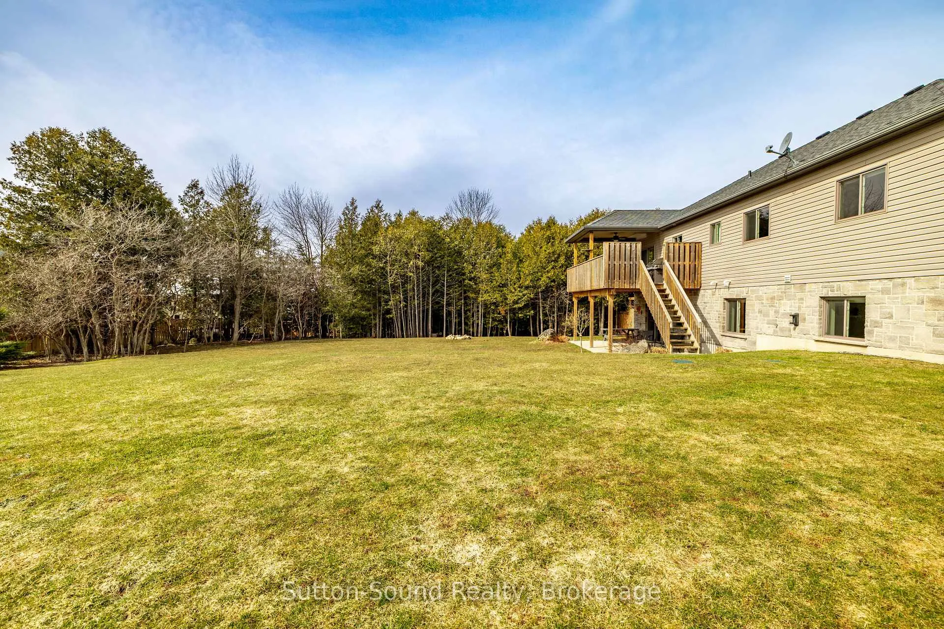 Photo 42 of 202 Meredith Way, Chatsworth — HOMEH