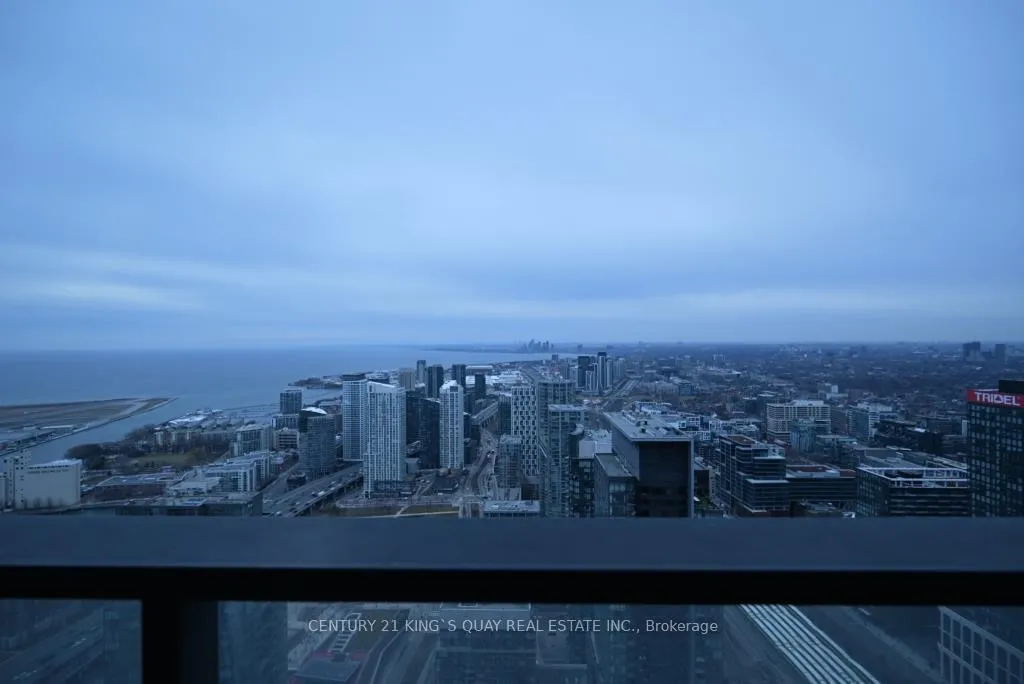 Photo 32 of Unit 6201, 3 Concord Cityplace Way, Toronto, Waterfront Communities — HOMEH