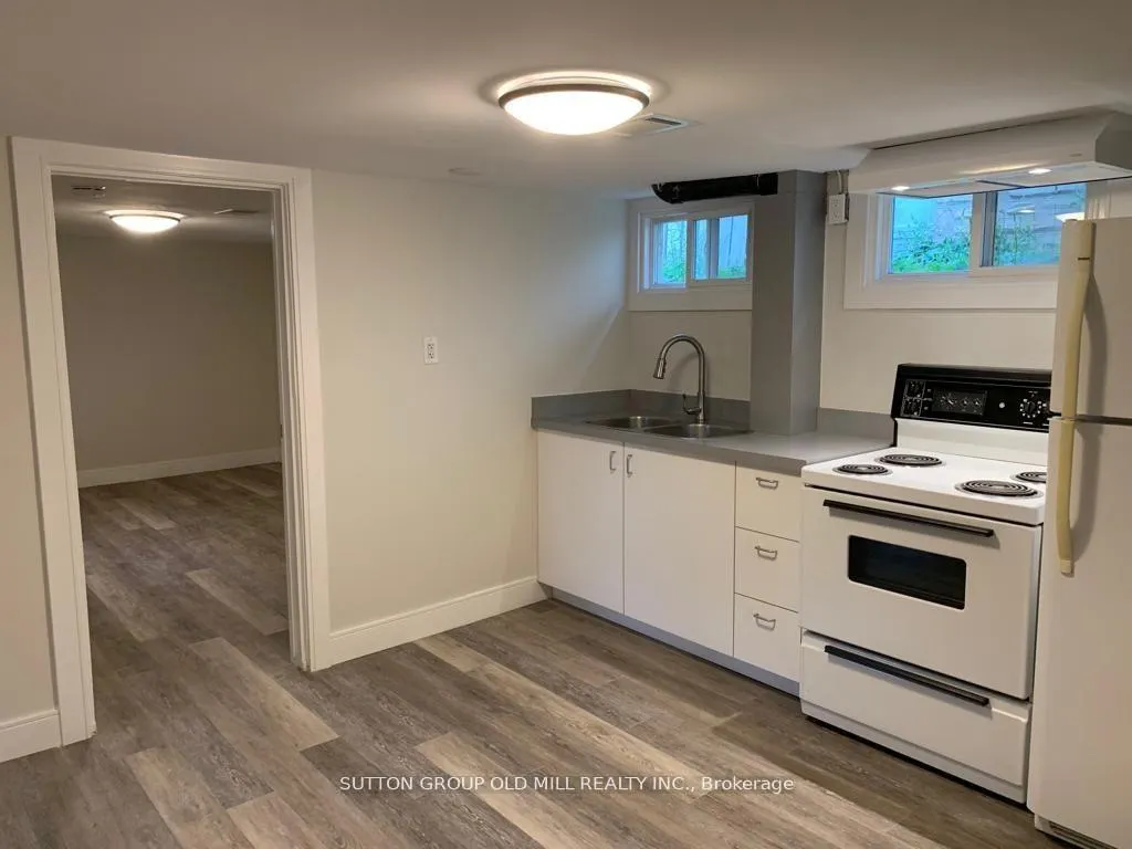 Photo 6 of 251 Erb Street E, Waterloo — HOMEH
