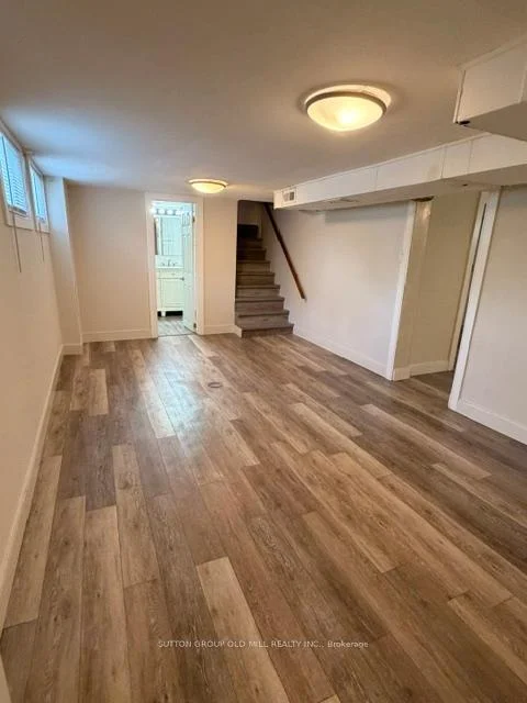 Photo 24 of 251 Erb Street E, Waterloo — HOMEH