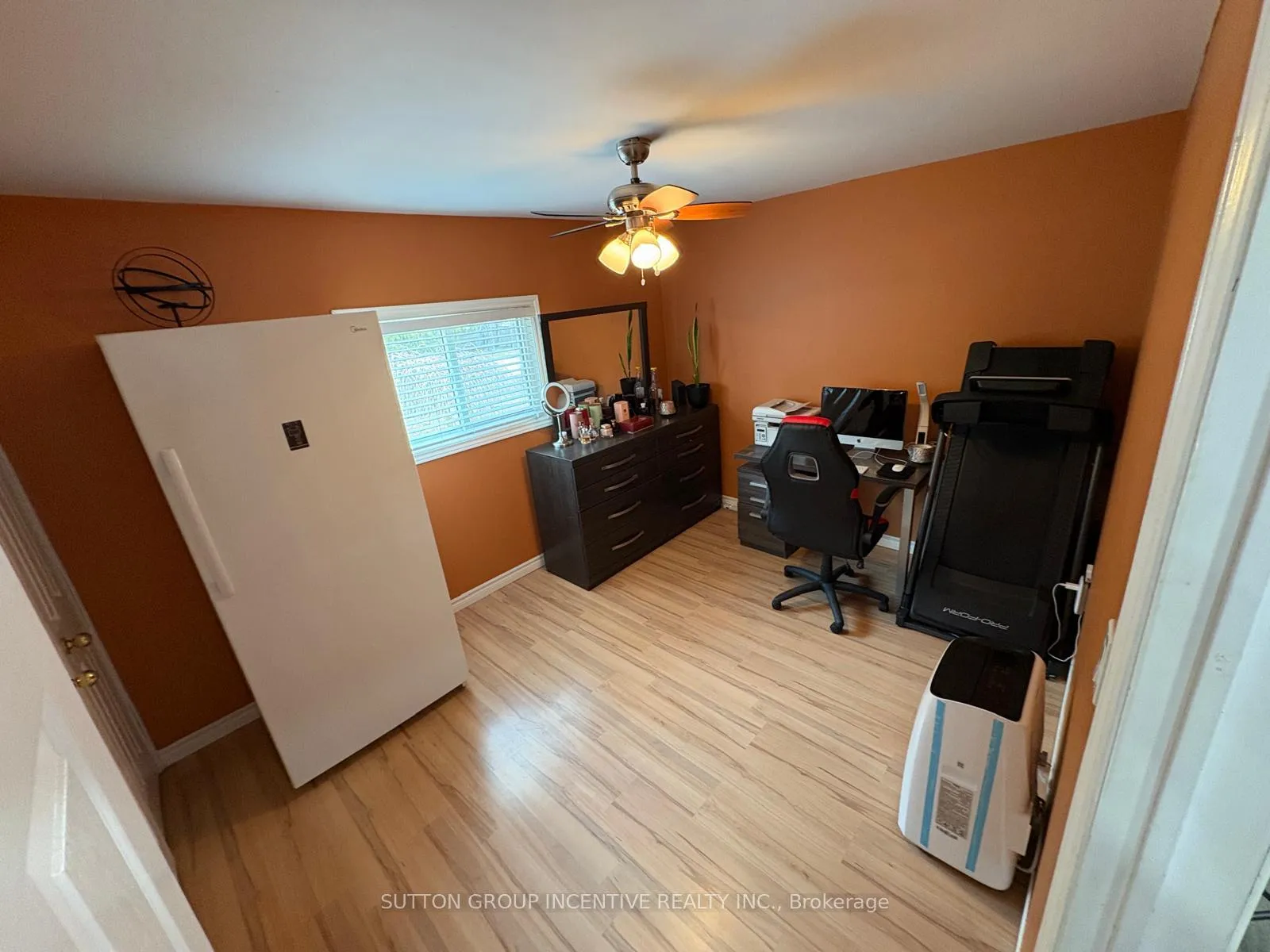 Photo 15 of 1672 St Johns Road, Innisfil, Alcona — HOMEH