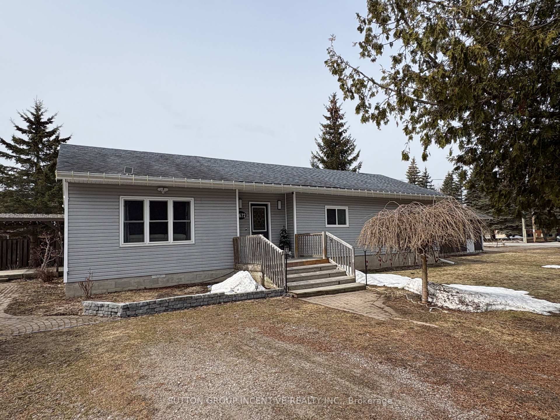 Photo 2 of 1672 St Johns Road, Innisfil, Alcona — HOMEH