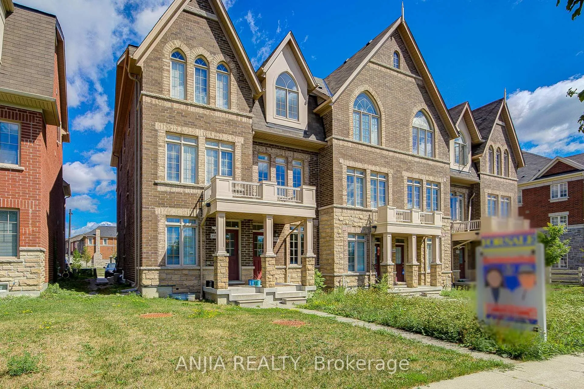 Photo 1 of 9349 Kennedy Road, Markham, Berczy — HOMEH
