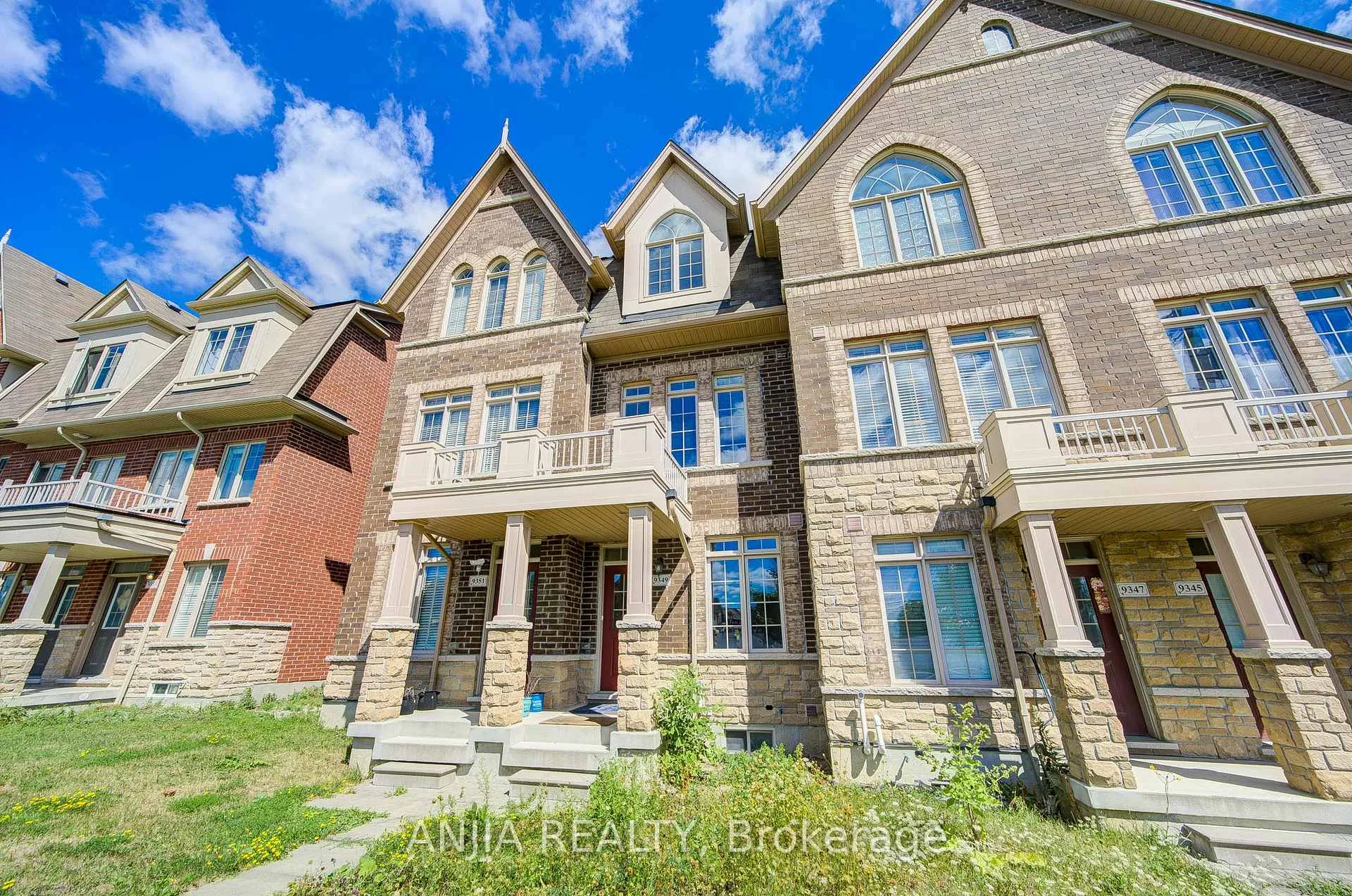 Photo 3 of 9349 Kennedy Road, Markham, Berczy — HOMEH
