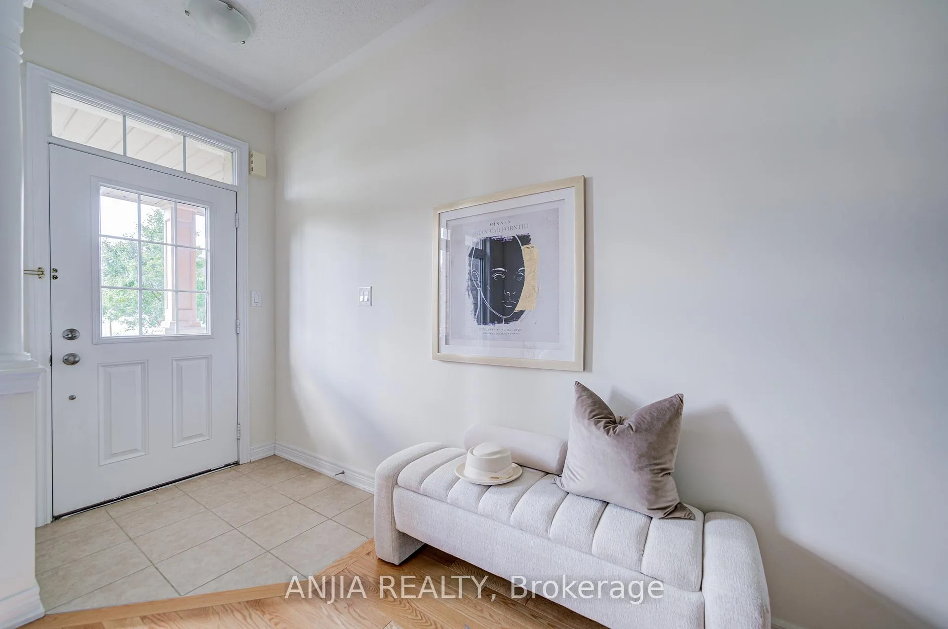 Photo 6 of 9349 Kennedy Road, Markham, Berczy — HOMEH