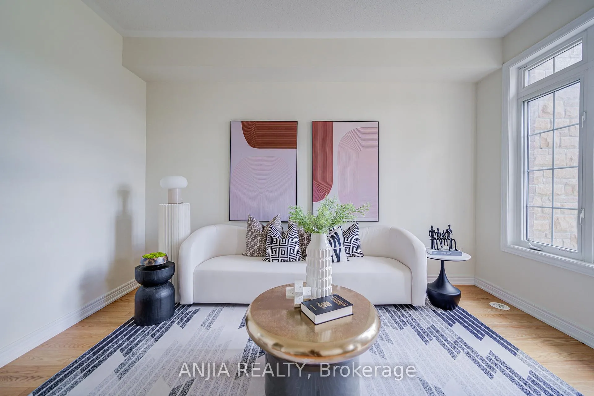 Photo 7 of 9349 Kennedy Road, Markham, Berczy — HOMEH