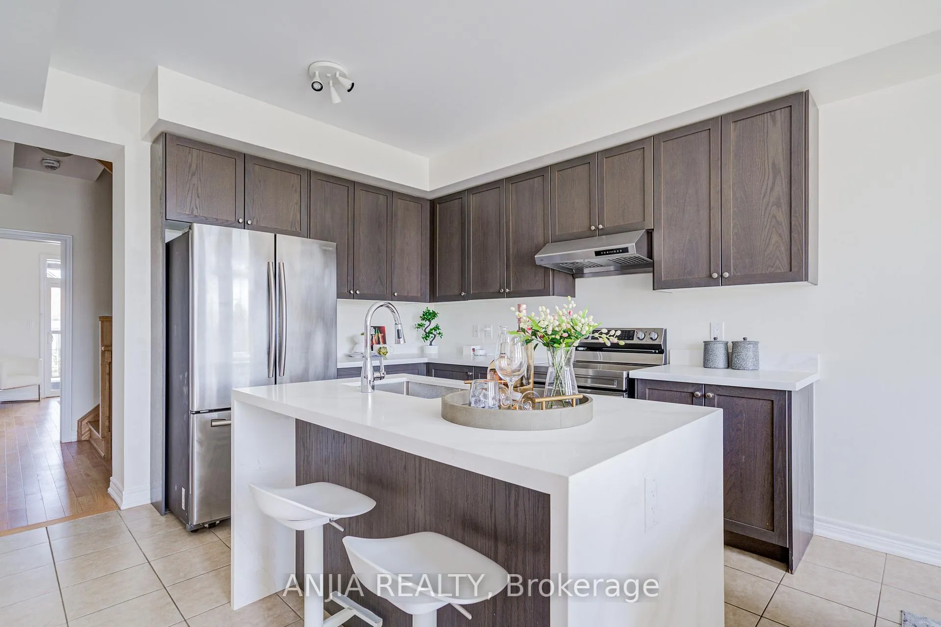 Photo 16 of 9349 Kennedy Road, Markham, Berczy — HOMEH