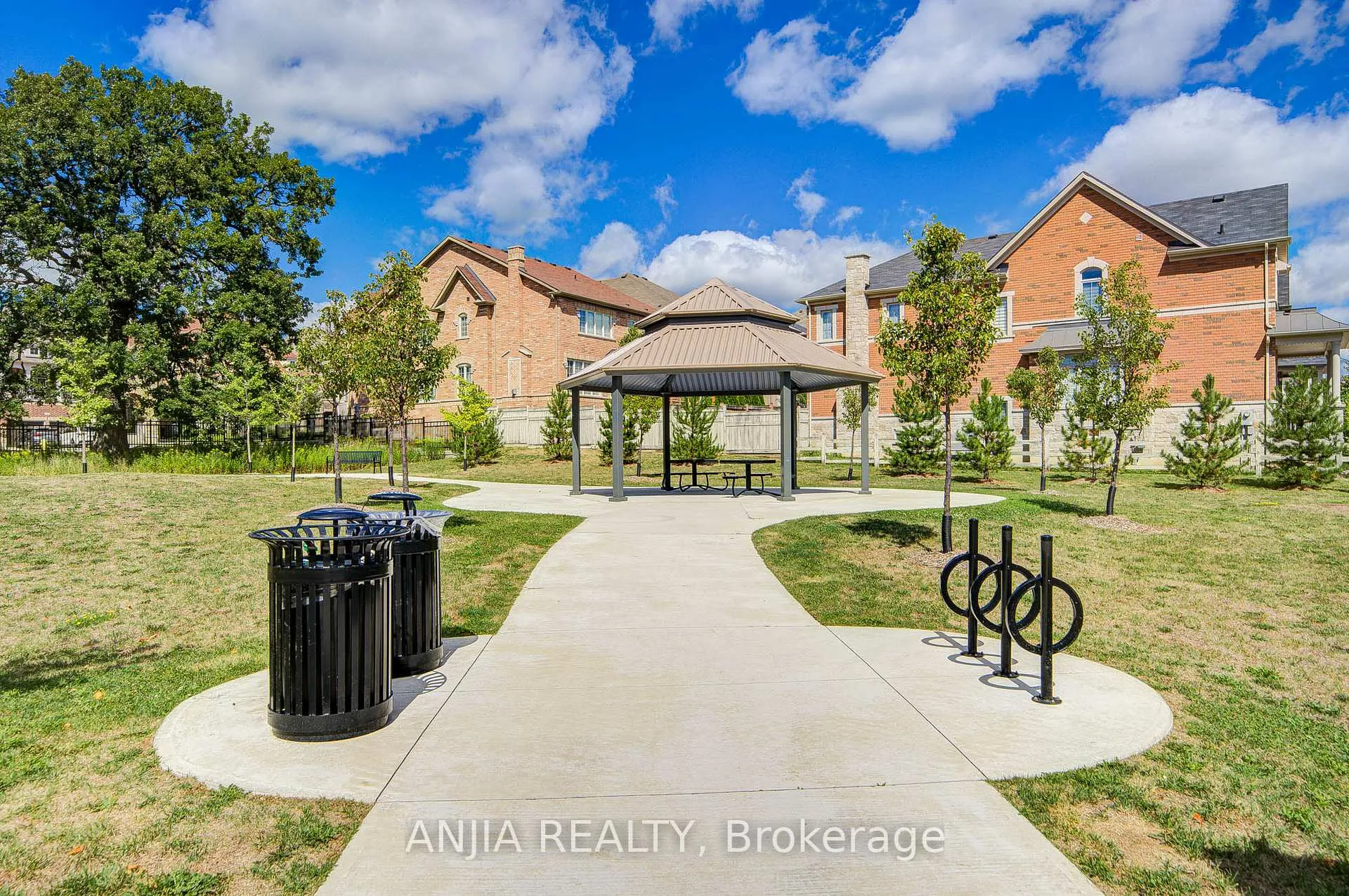 Photo 49 of 9349 Kennedy Road, Markham, Berczy — HOMEH