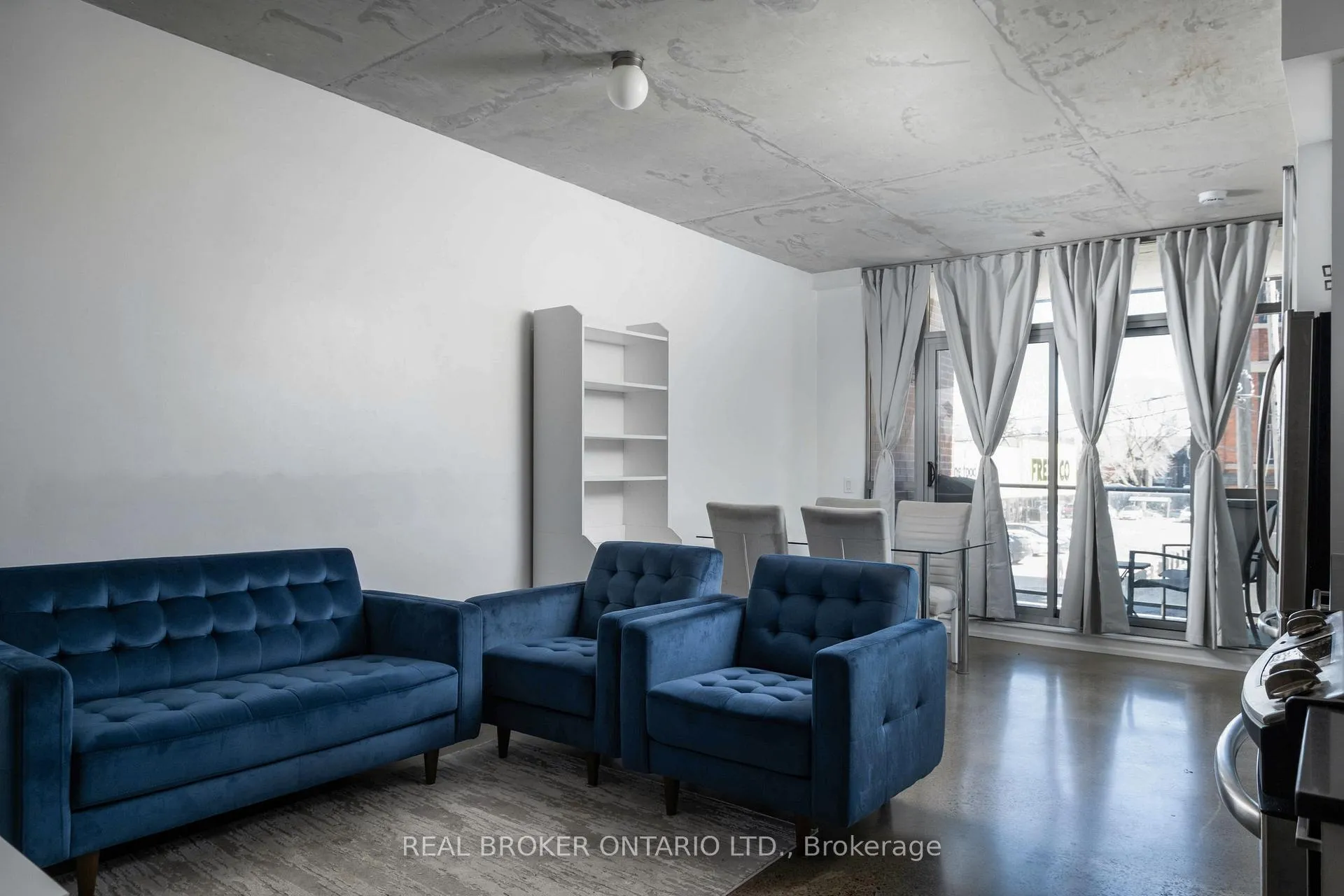 Photo 2 of Unit 203, 2 Gladstone Avenue, Toronto, Little Portugal — HOMEH