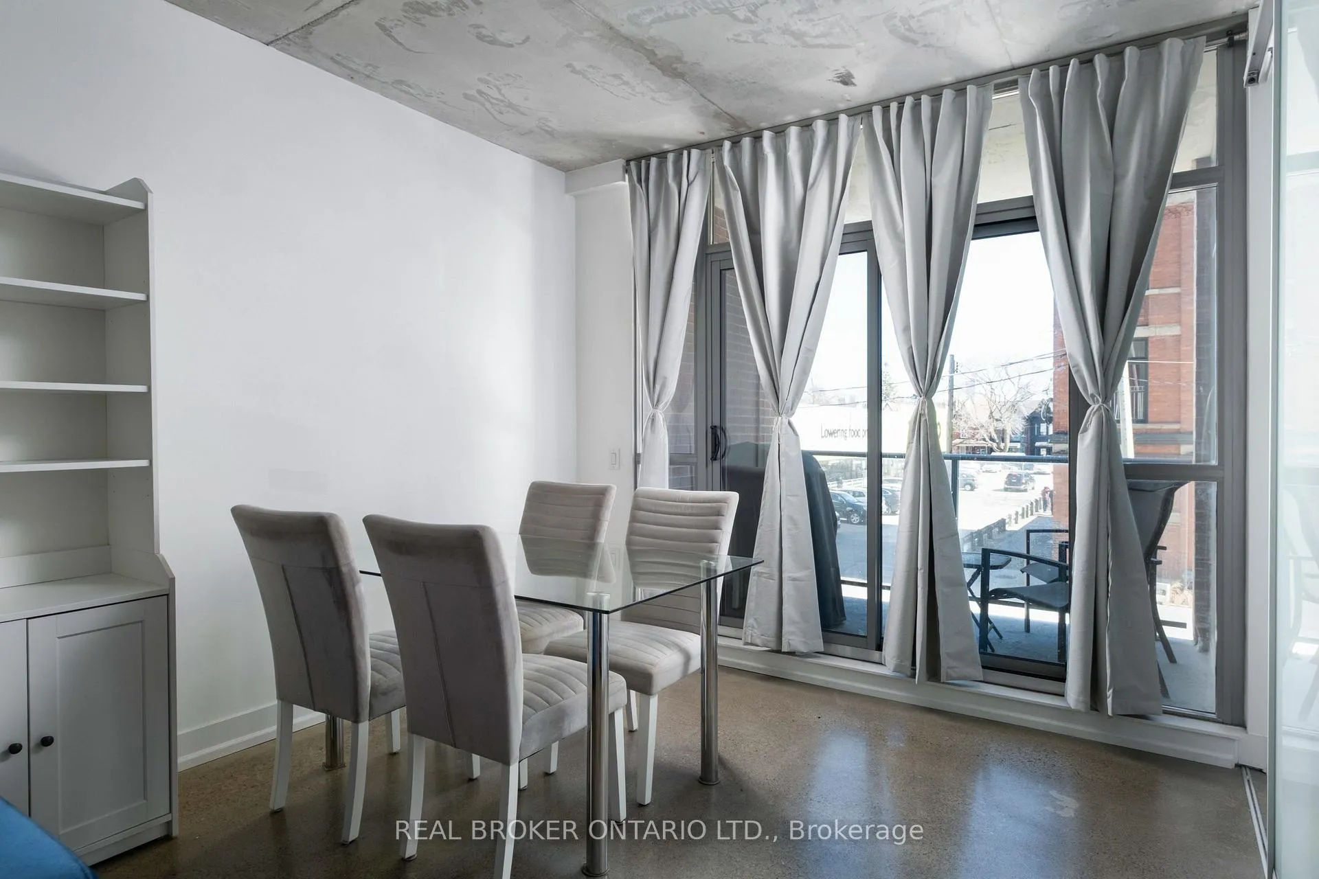 Photo 6 of Unit 203, 2 Gladstone Avenue, Toronto, Little Portugal — HOMEH