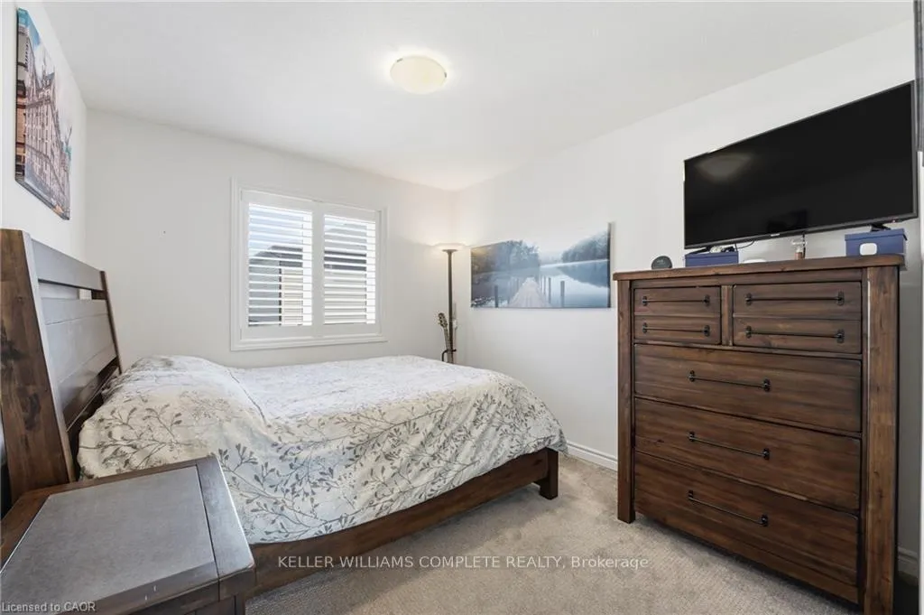 Photo 16 of Unit 31, 30 Times Square Boulevard, Hamilton, Stoney Creek Mountain — HOMEH
