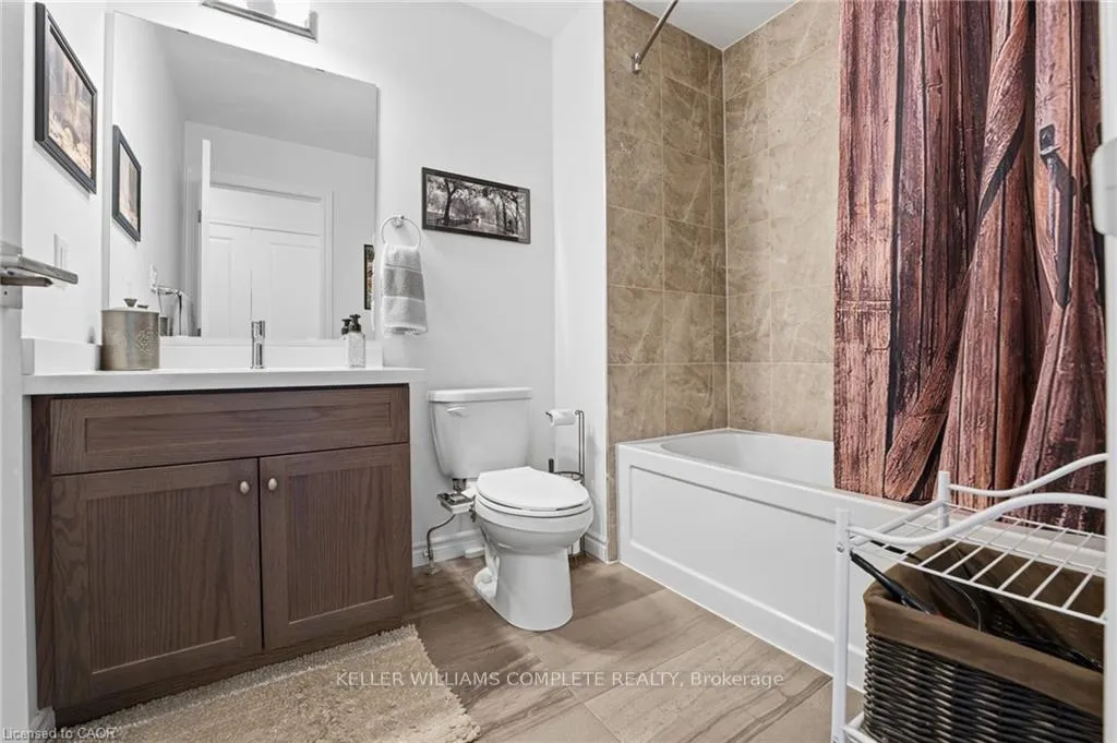 Photo 18 of Unit 31, 30 Times Square Boulevard, Hamilton, Stoney Creek Mountain — HOMEH