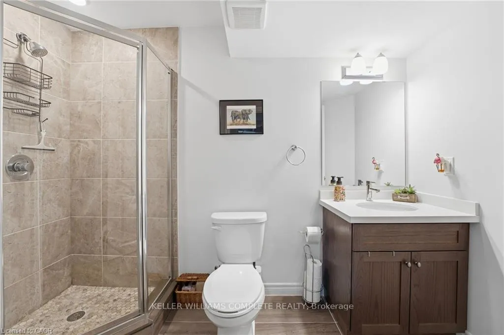 Photo 23 of Unit 31, 30 Times Square Boulevard, Hamilton, Stoney Creek Mountain — HOMEH