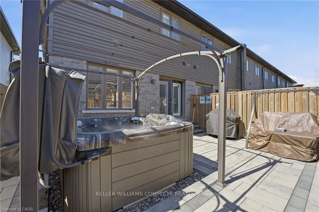 Photo 25 of Unit 31, 30 Times Square Boulevard, Hamilton, Stoney Creek Mountain — HOMEH