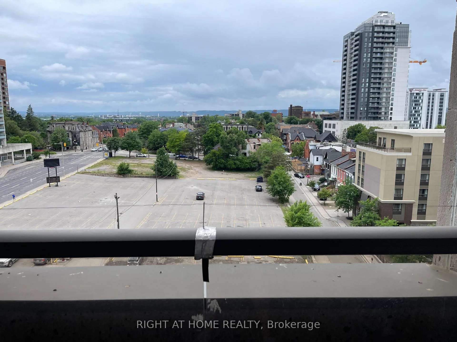 Photo 8 of Unit 708, 150 Main Street W, Hamilton, Central — HOMEH