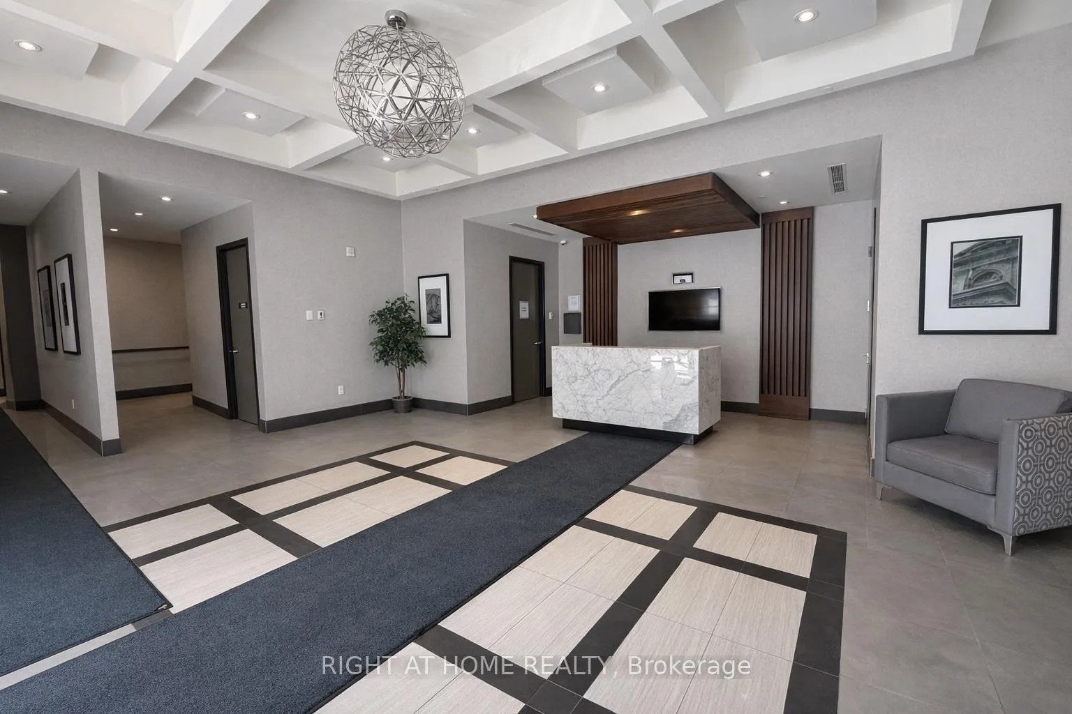 Photo 10 of Unit 708, 150 Main Street W, Hamilton, Central — HOMEH