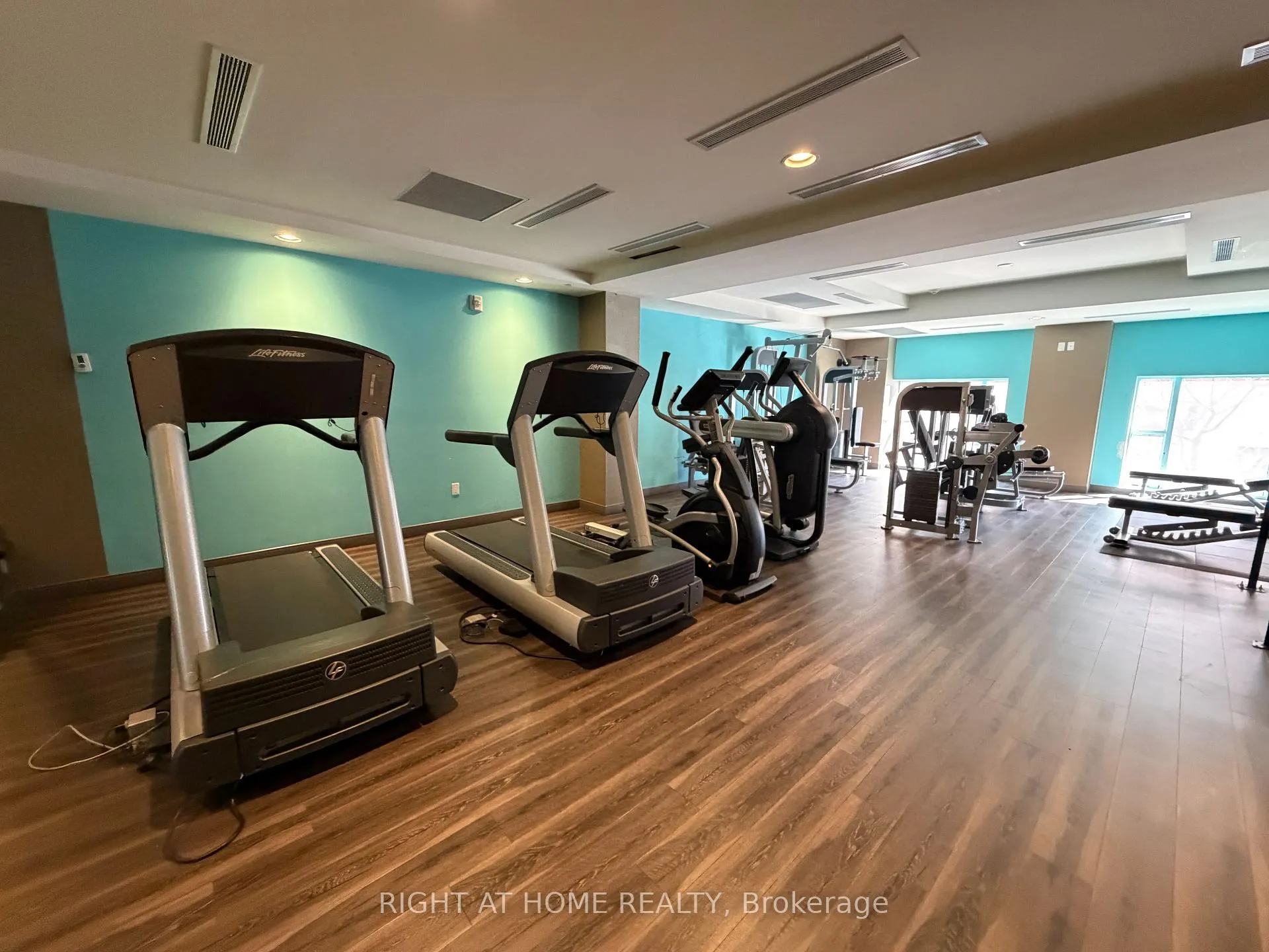 Photo 14 of Unit 708, 150 Main Street W, Hamilton, Central — HOMEH
