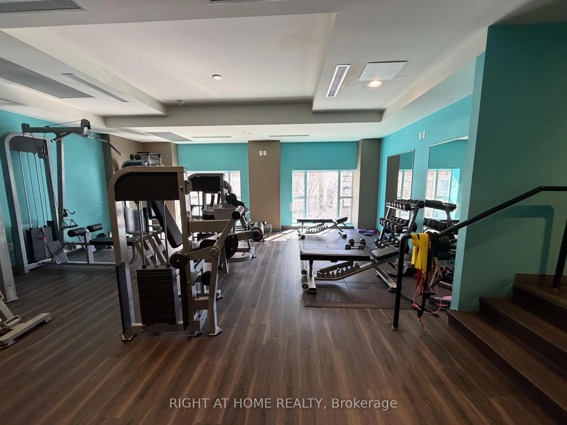 Photo 15 of Unit 708, 150 Main Street W, Hamilton, Central — HOMEH