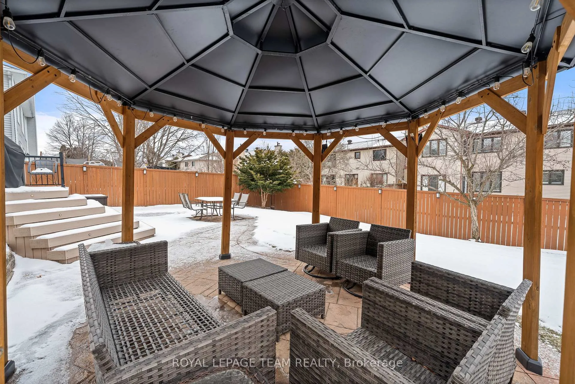 Photo 47 of 15 Wellfleet Crescent, Ottawa, Barrhaven - Cedargrove/Fraserdale — HOMEH