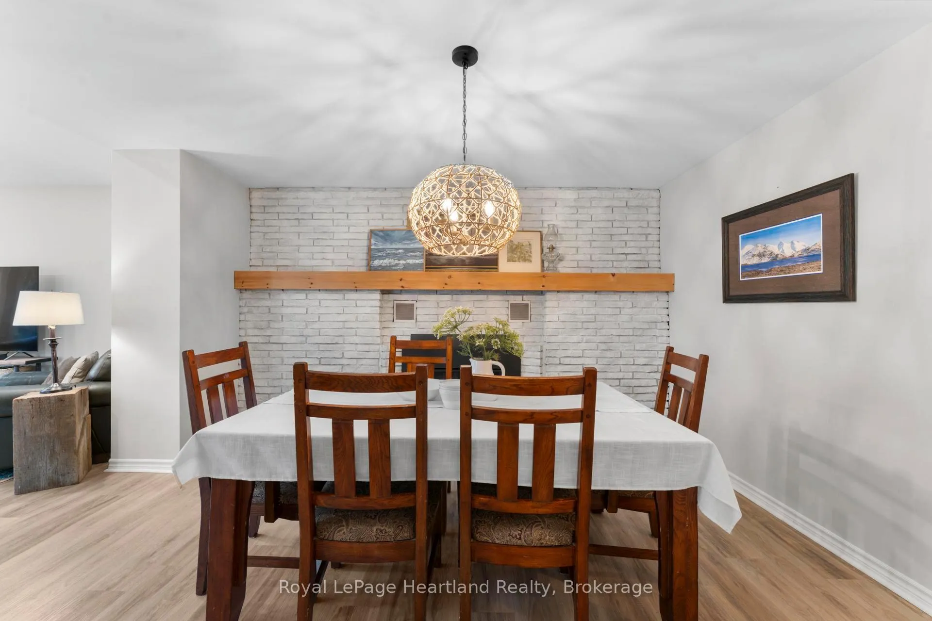 Photo 12 of 209 Cedar Close, Huron-Kinloss — HOMEH