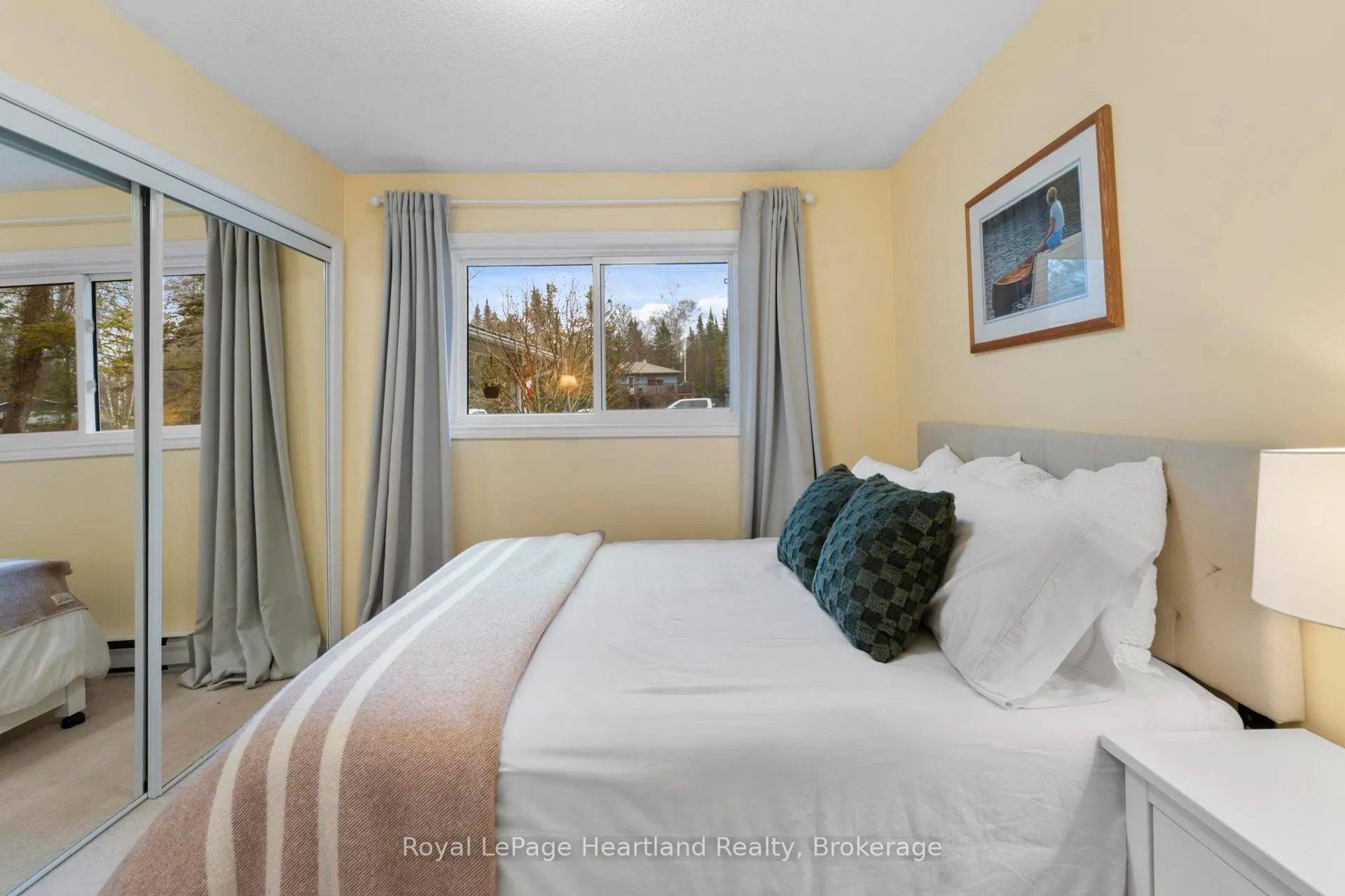 Photo 24 of 209 Cedar Close, Huron-Kinloss — HOMEH