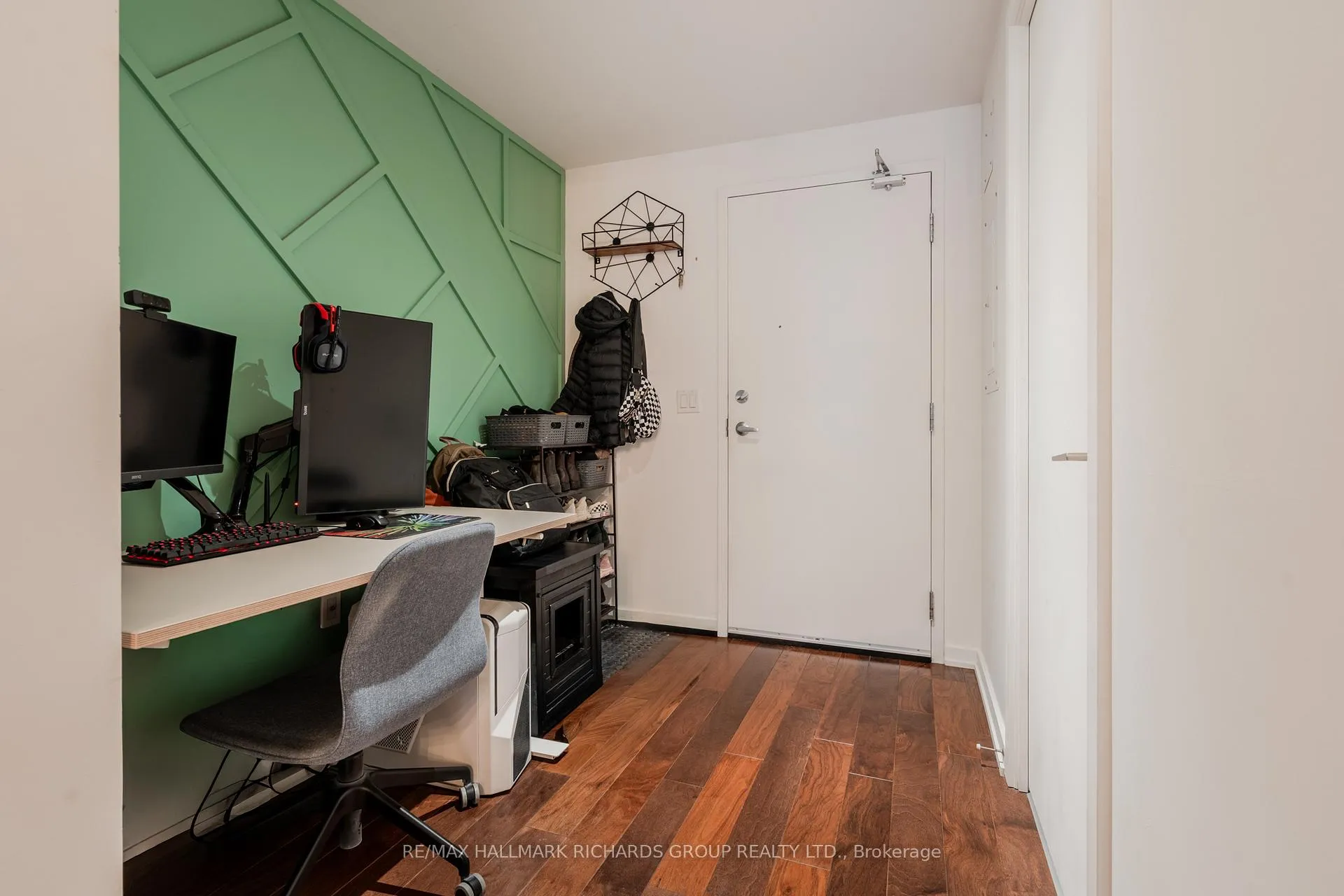 Photo 3 of Unit 529, 47 Lower River Street, Toronto, Moss Park — HOMEH