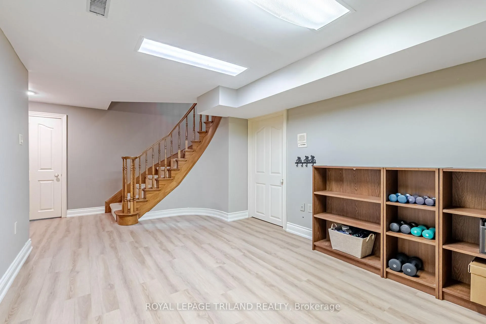 Photo 30 of 28 Sinclair Crescent, Aylmer — HOMEH