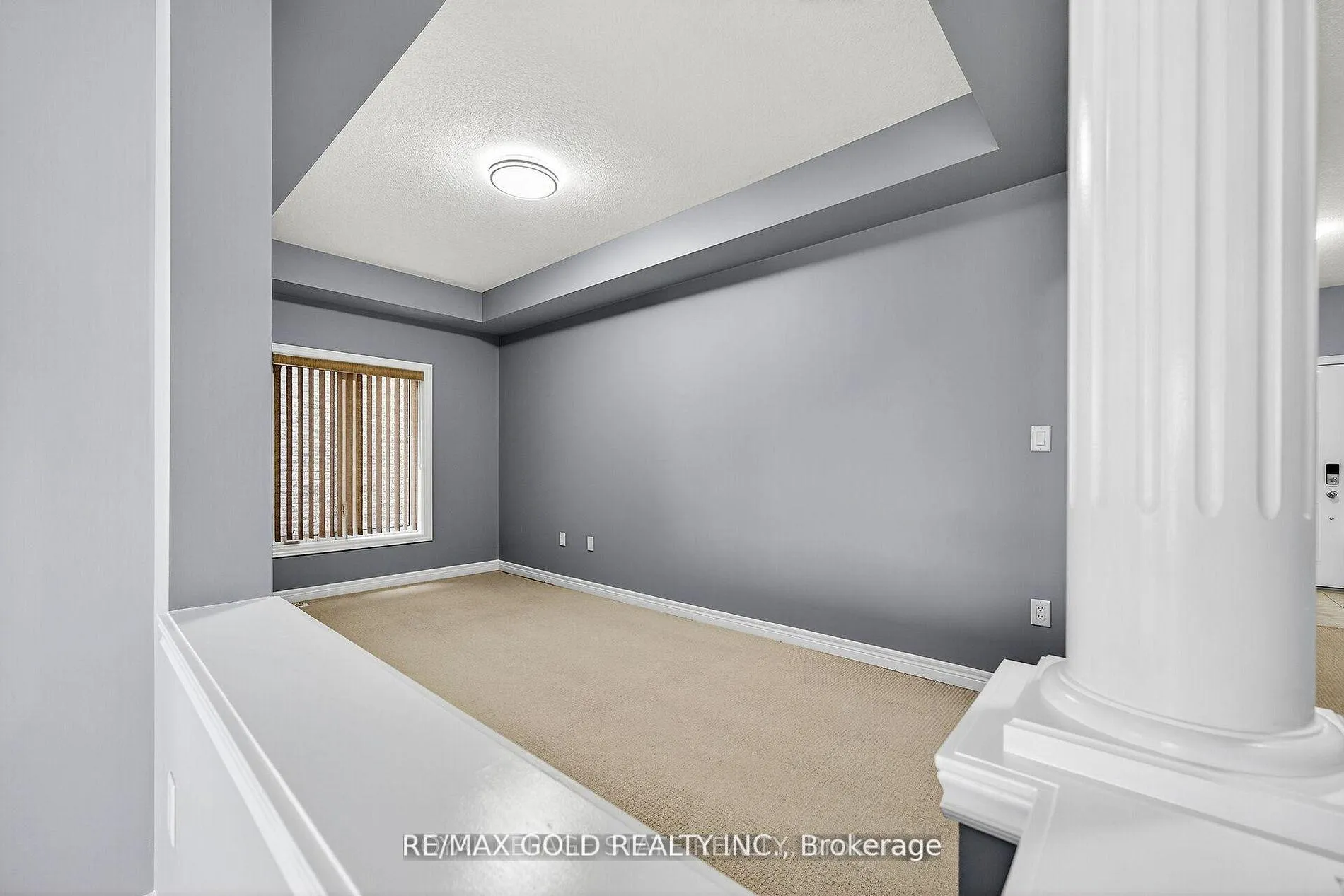 Photo 13 of 61 Irwin Avenue, Hamilton, Ancaster — HOMEH