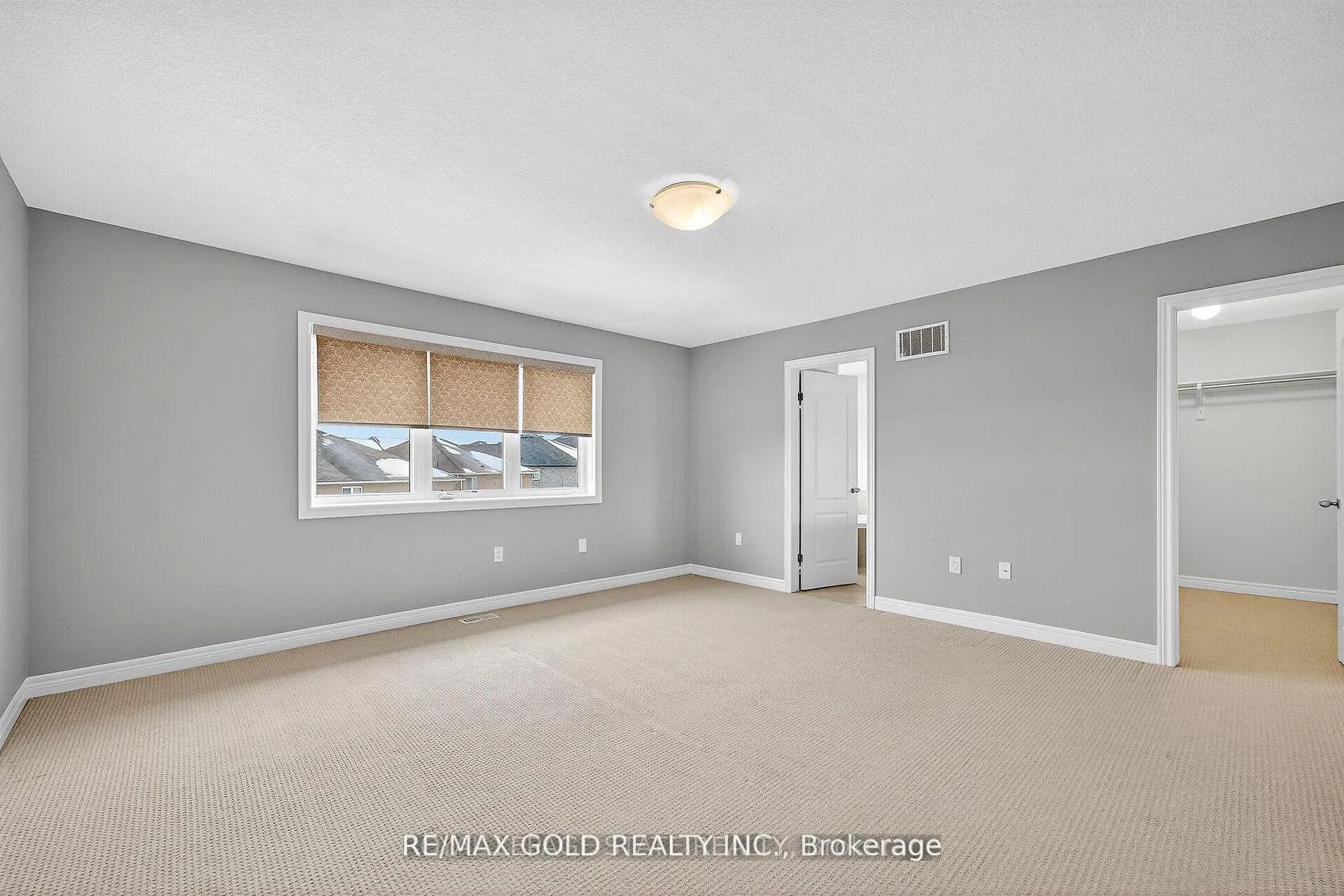 Photo 16 of 61 Irwin Avenue, Hamilton, Ancaster — HOMEH