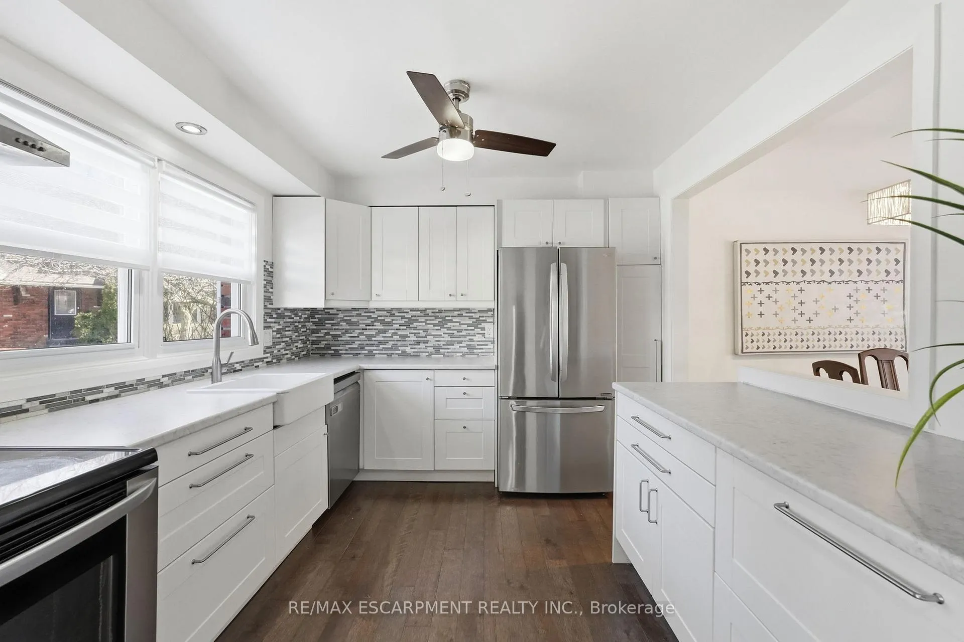 Photo 10 of Unit 4, 2252 Upper Middle Road, Burlington, Brant Hills — HOMEH