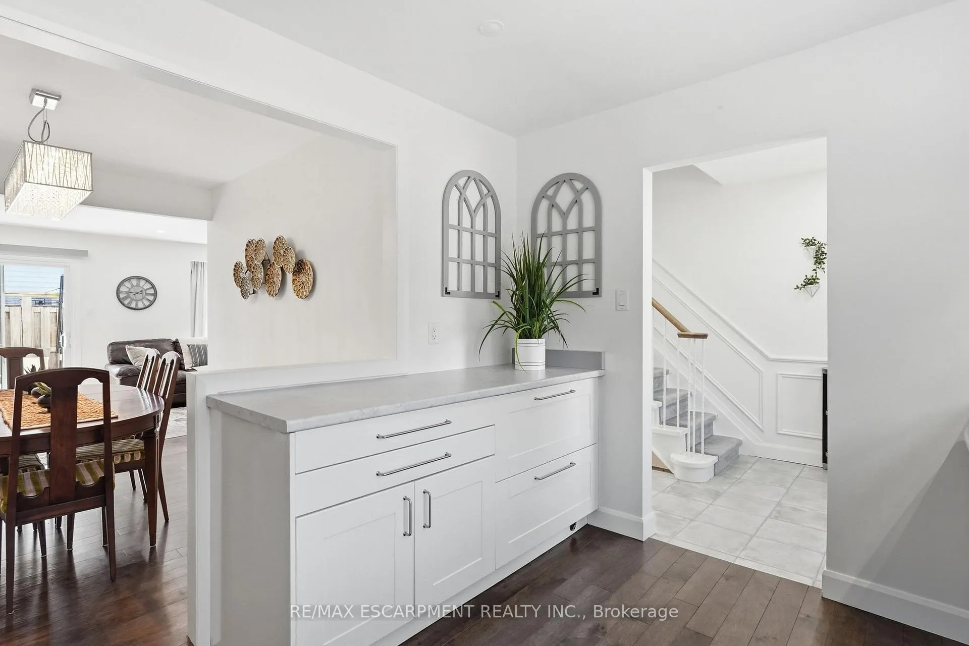 Photo 13 of Unit 4, 2252 Upper Middle Road, Burlington, Brant Hills — HOMEH