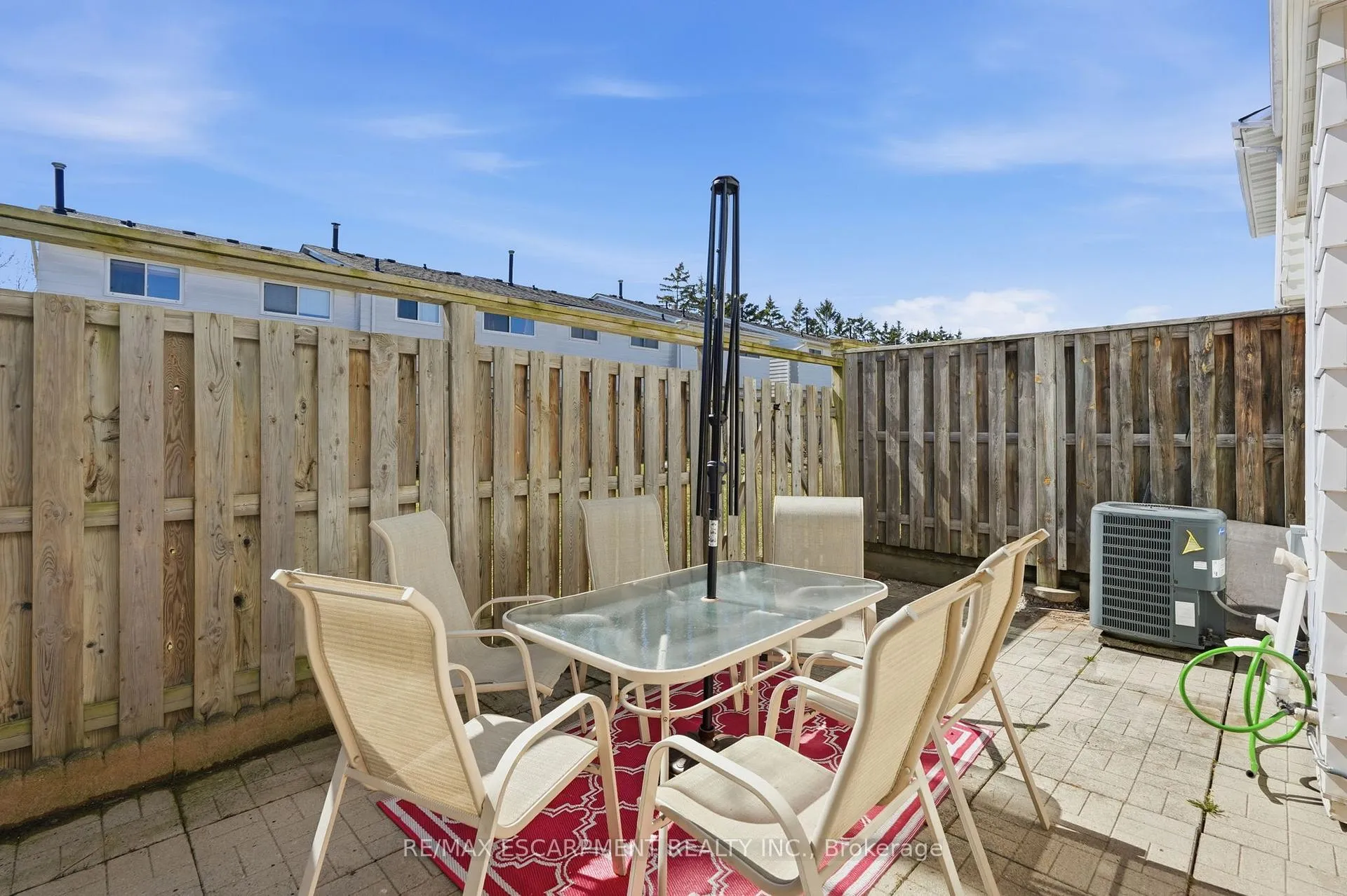 Photo 31 of Unit 4, 2252 Upper Middle Road, Burlington, Brant Hills — HOMEH