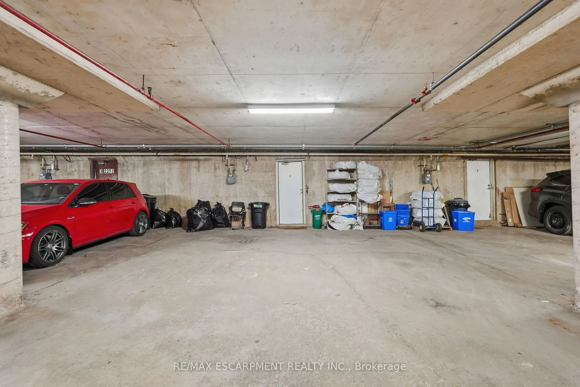 Photo 34 of Unit 4, 2252 Upper Middle Road, Burlington, Brant Hills — HOMEH