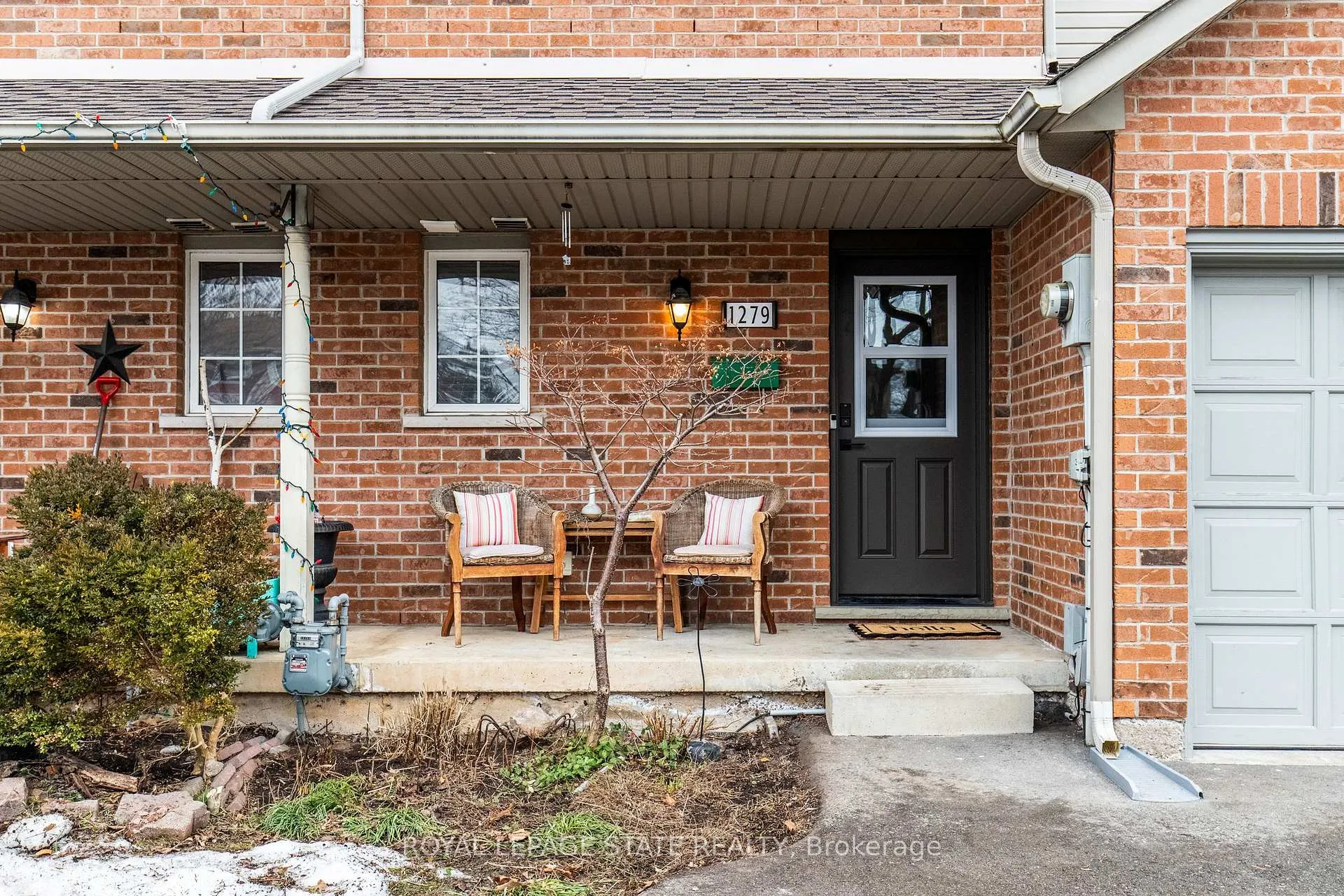 Photo 2 of 1279 Nottingham Avenue, Burlington, Mountainside — HOMEH