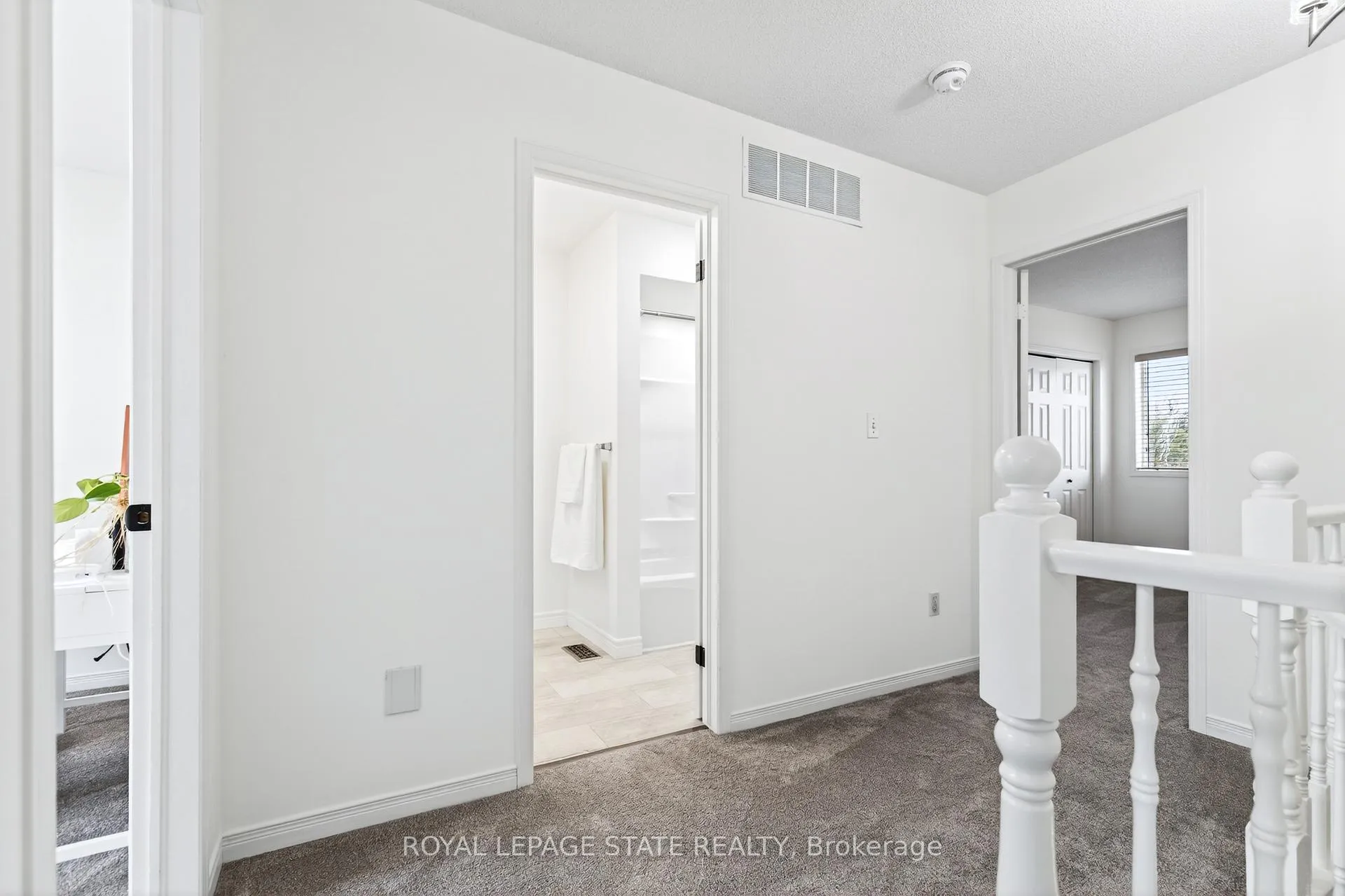 Photo 13 of 1279 Nottingham Avenue, Burlington, Mountainside — HOMEH