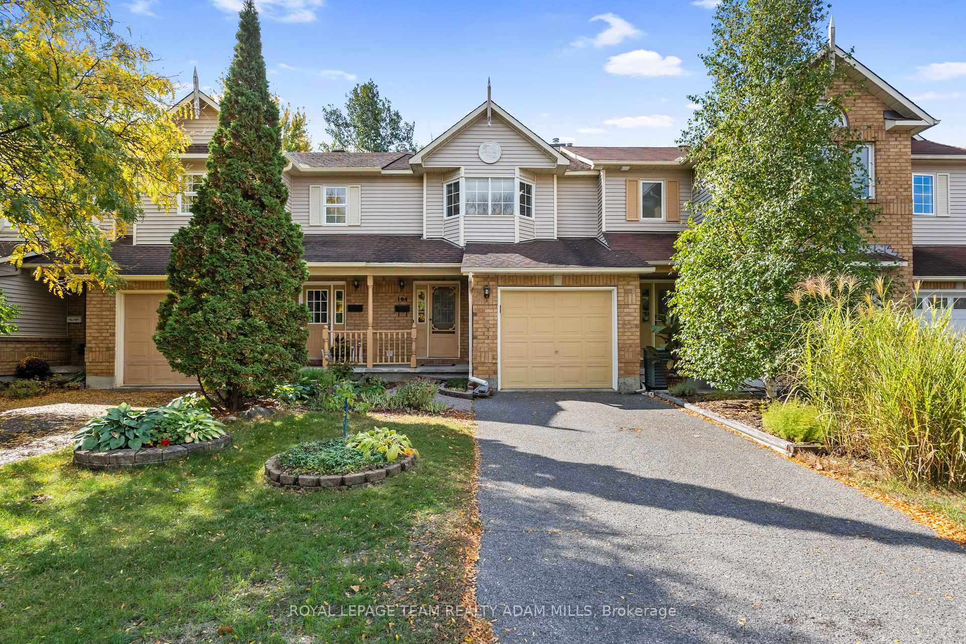 Photo 1 of 194 Blackdome Crescent, Ottawa, Kanata - Kanata Lakes/Heritage Hills — HOMEH
