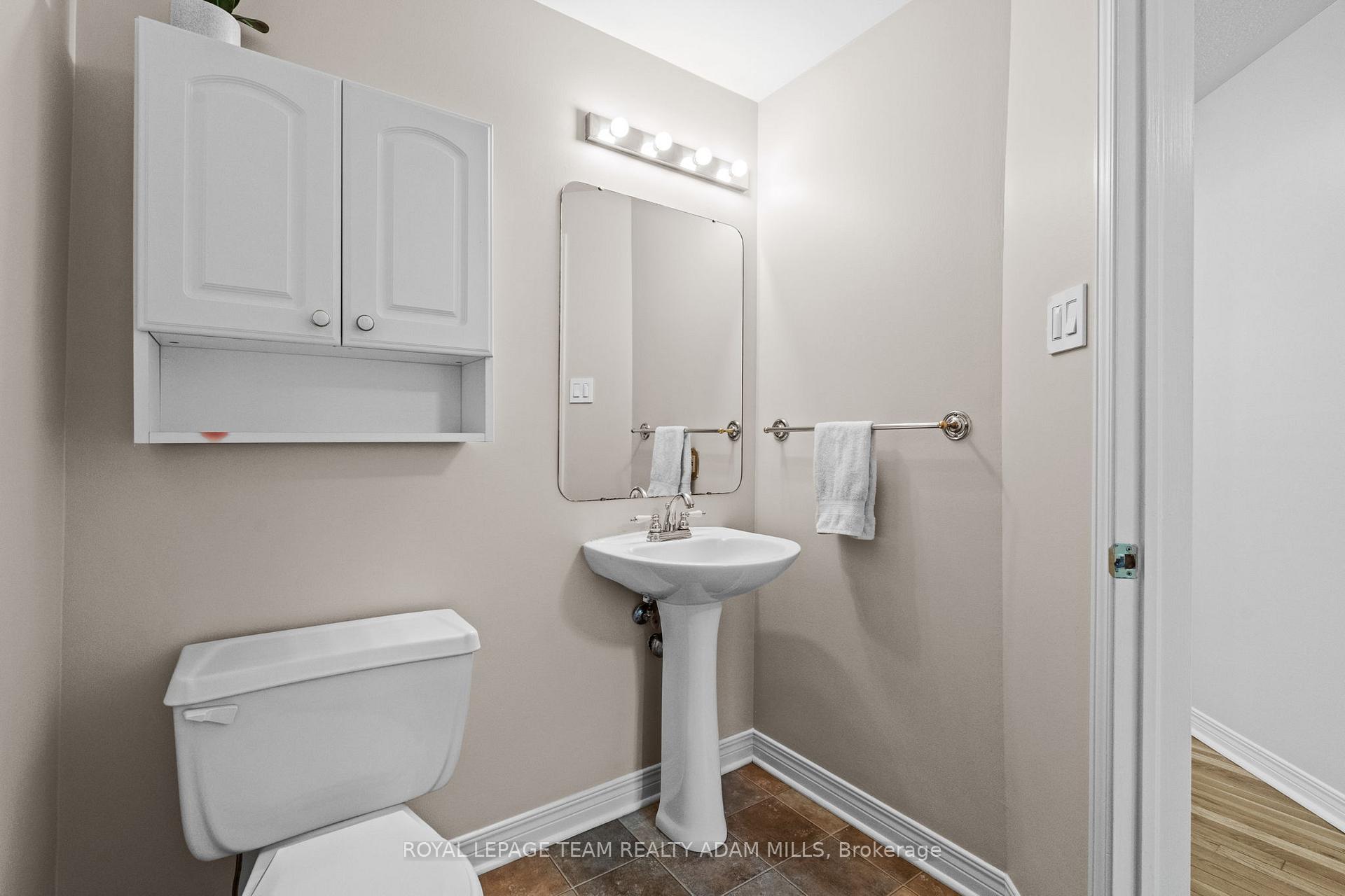 Photo 5 of 194 Blackdome Crescent, Ottawa, Kanata - Kanata Lakes/Heritage Hills — HOMEH